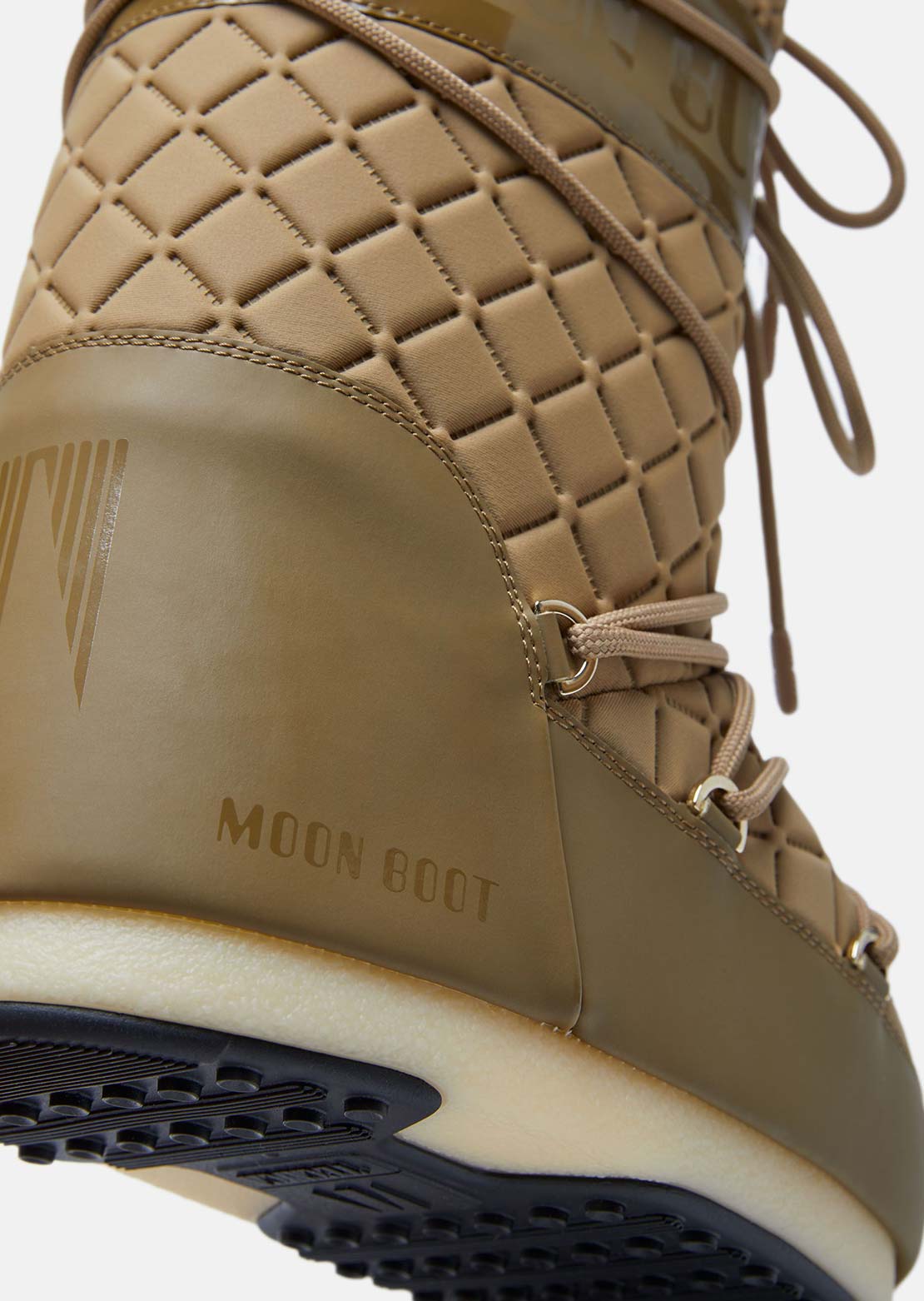 Moon Boot Women's Icon Quilt Boots Caramel