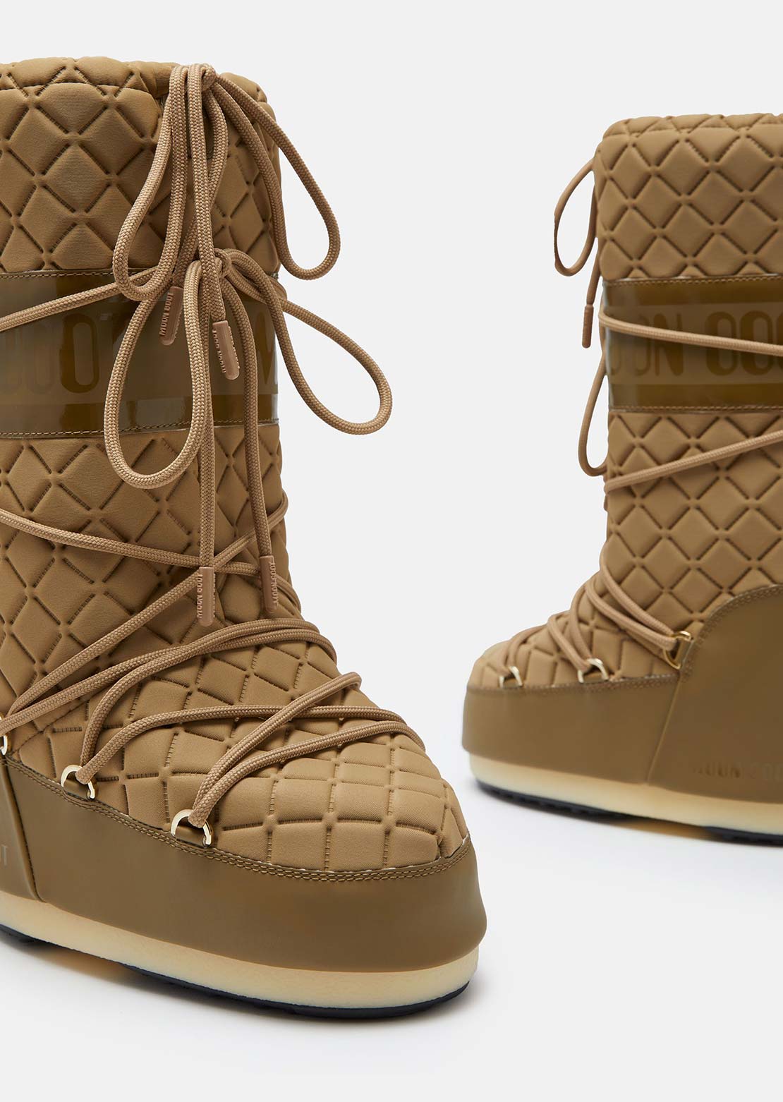 Moon Boot Women's Icon Quilt Boots Caramel