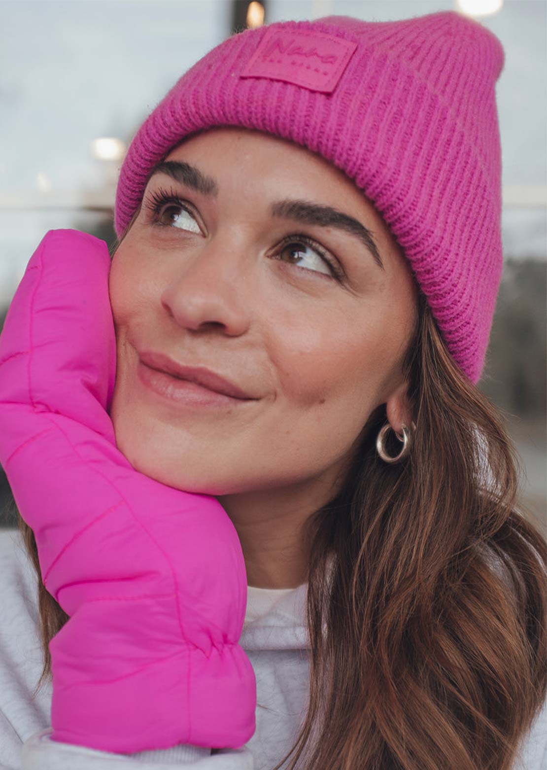 Nana Women's Beanie with Cuff Super Pink