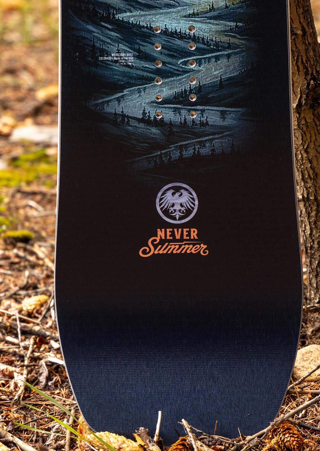 Never Summer Men's Nokhu Snowboard