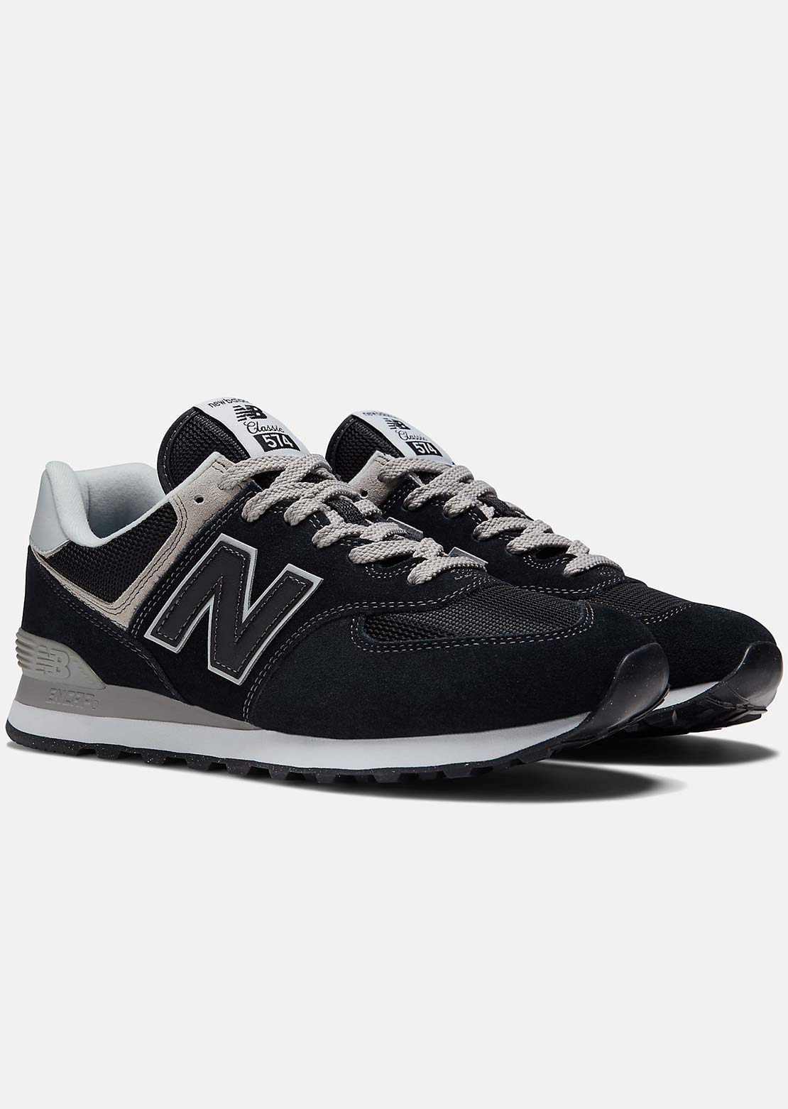 New Balance Men&#39;s 574 Shoes Black/White