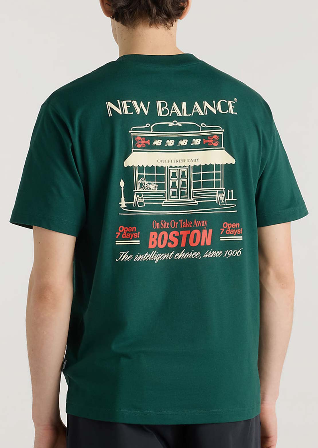 New Balance Hommes Grab a Bite Boston T-Shirt