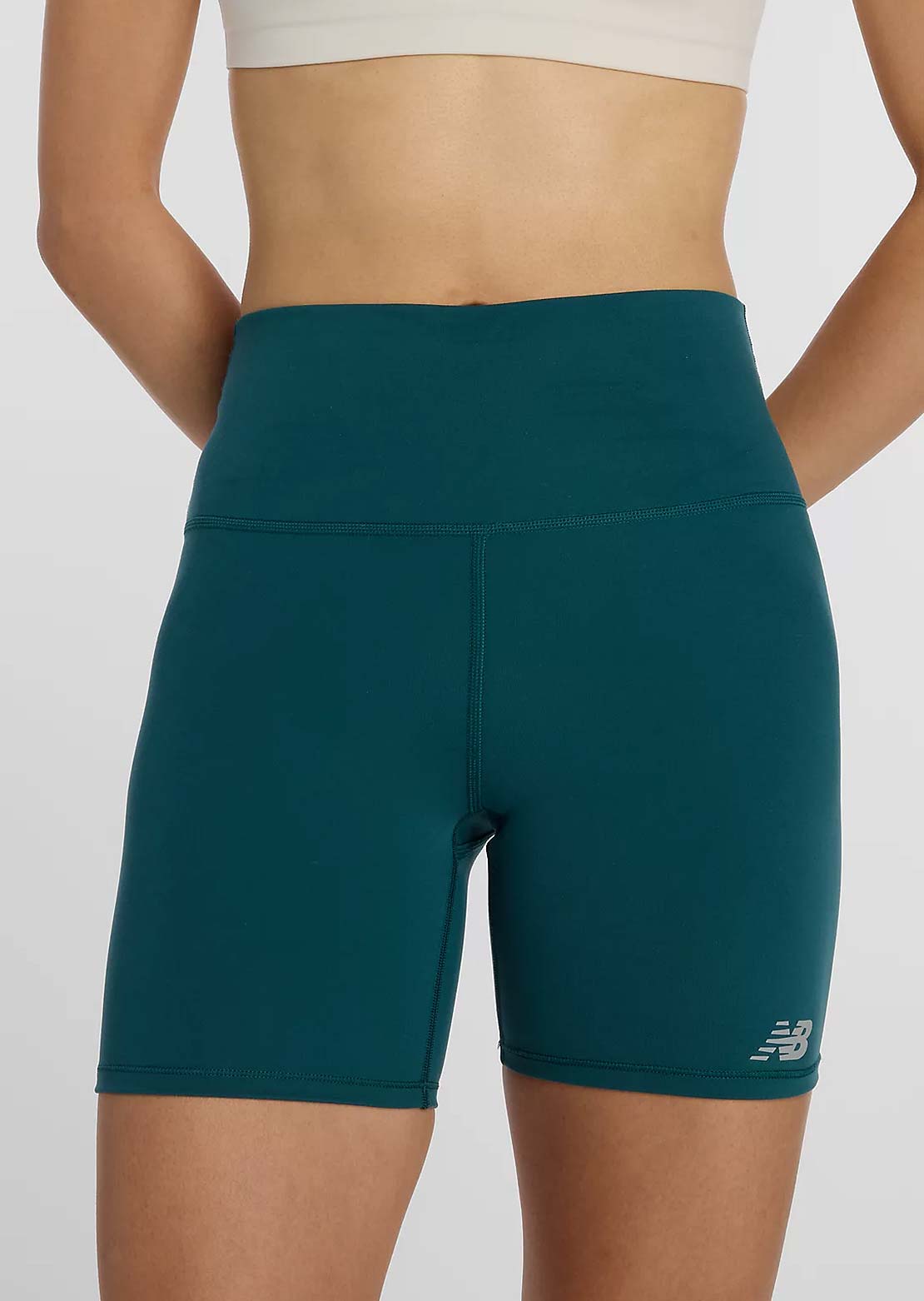 New Balance Women’s Harmony High Rise 6" Shorts Medusa Green
