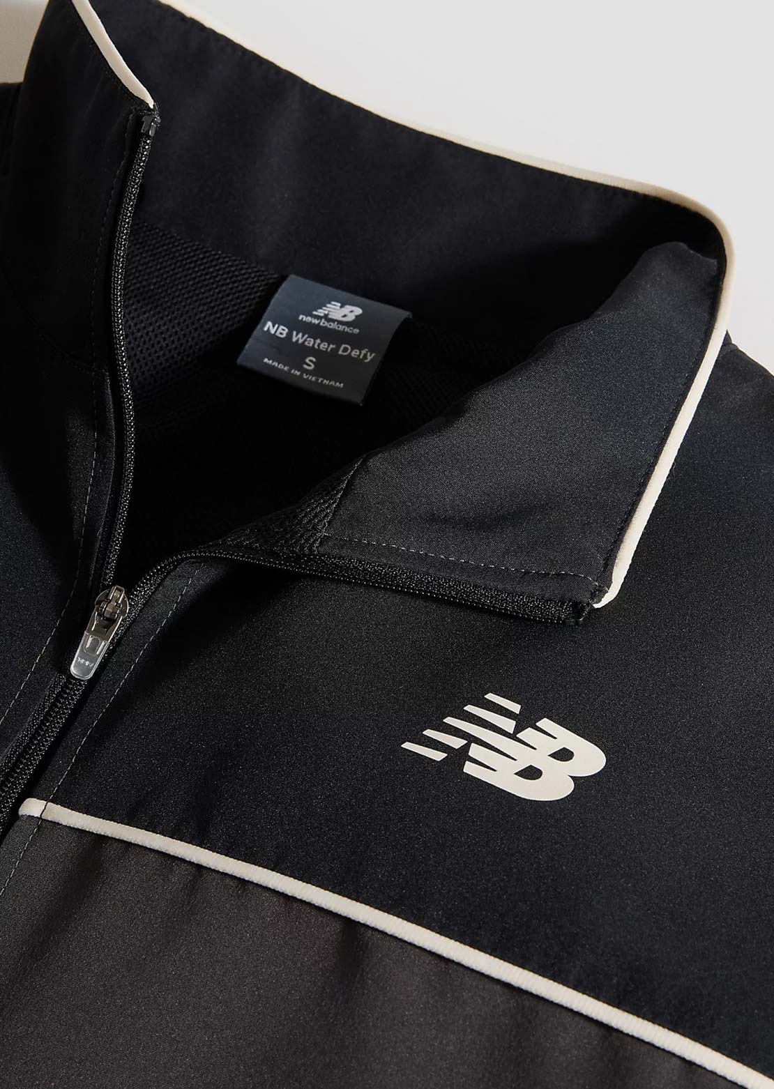 New Balance Femmes Trackside Woven Manteau