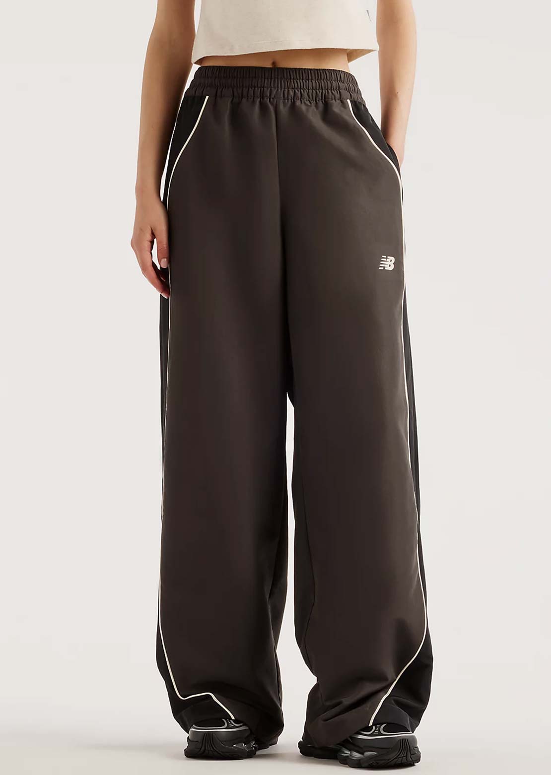 New Balance Women's Trackside Woven Pants