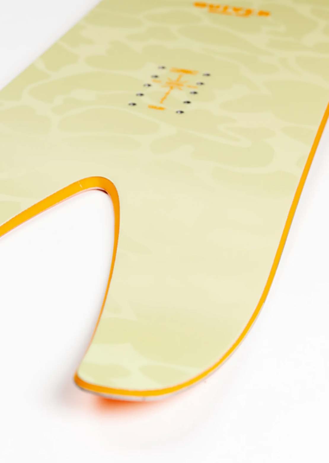 Nitro Men's Cannon Snowboard