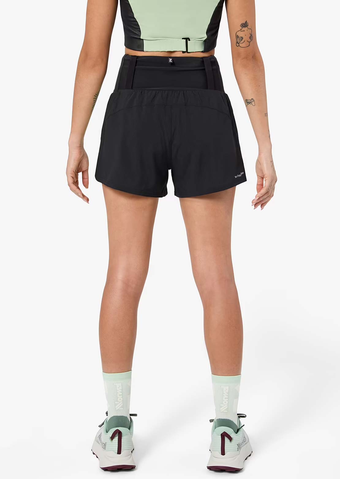 NNormal Women's Race 02 Shorts Black