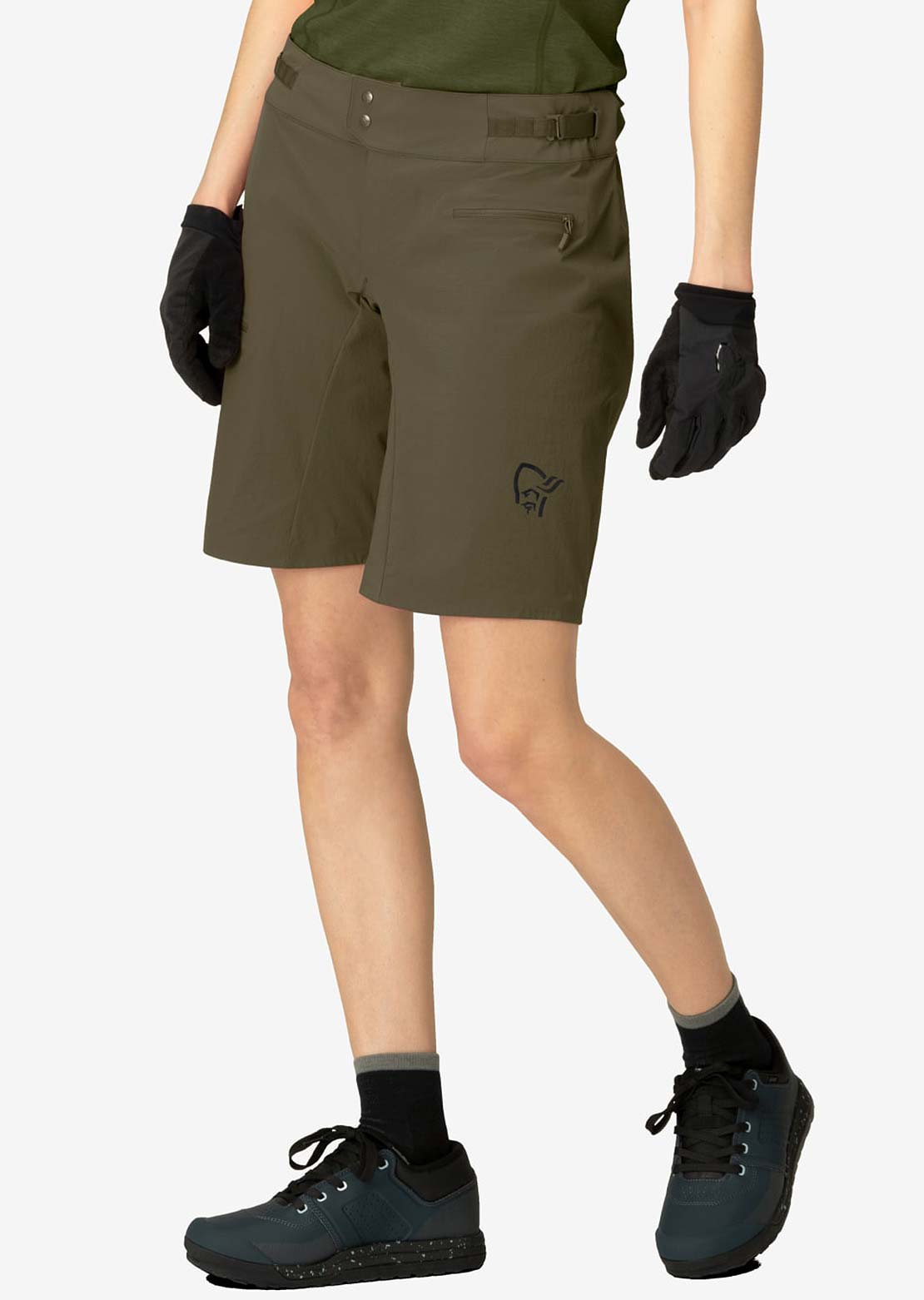 Norrona Women's Fjora Flex1 Light Shorts Olive Night