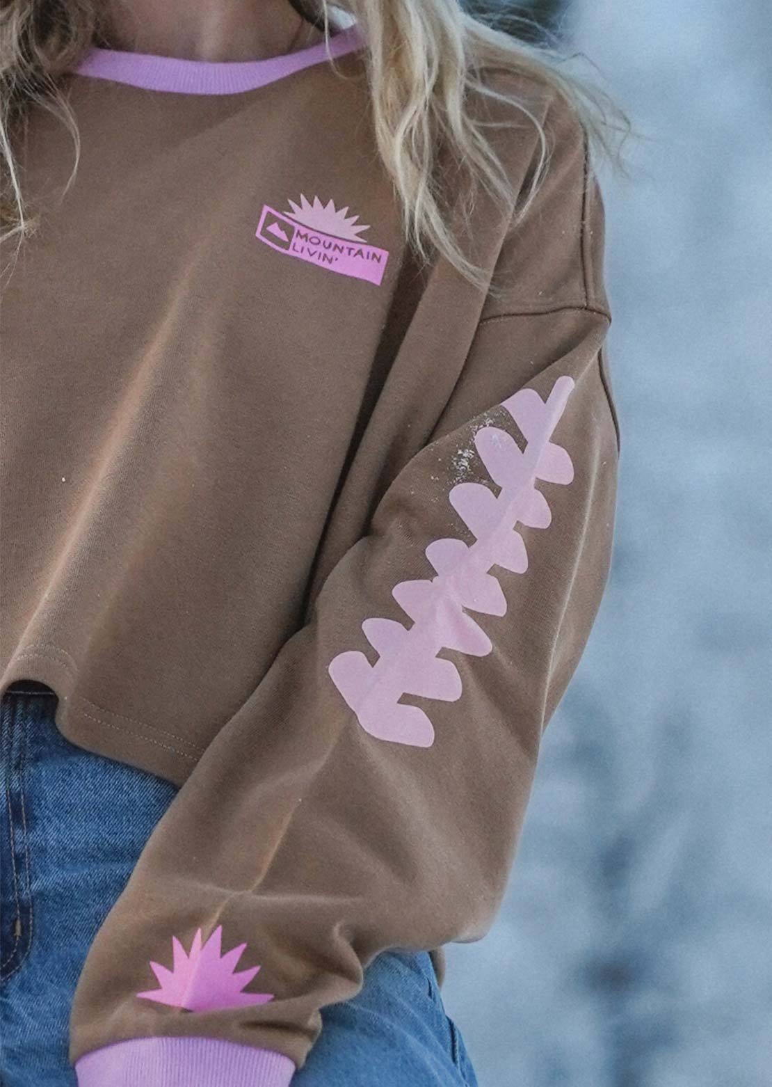 Notice The Reckless Women's Great White North Cropped Long Sleeve