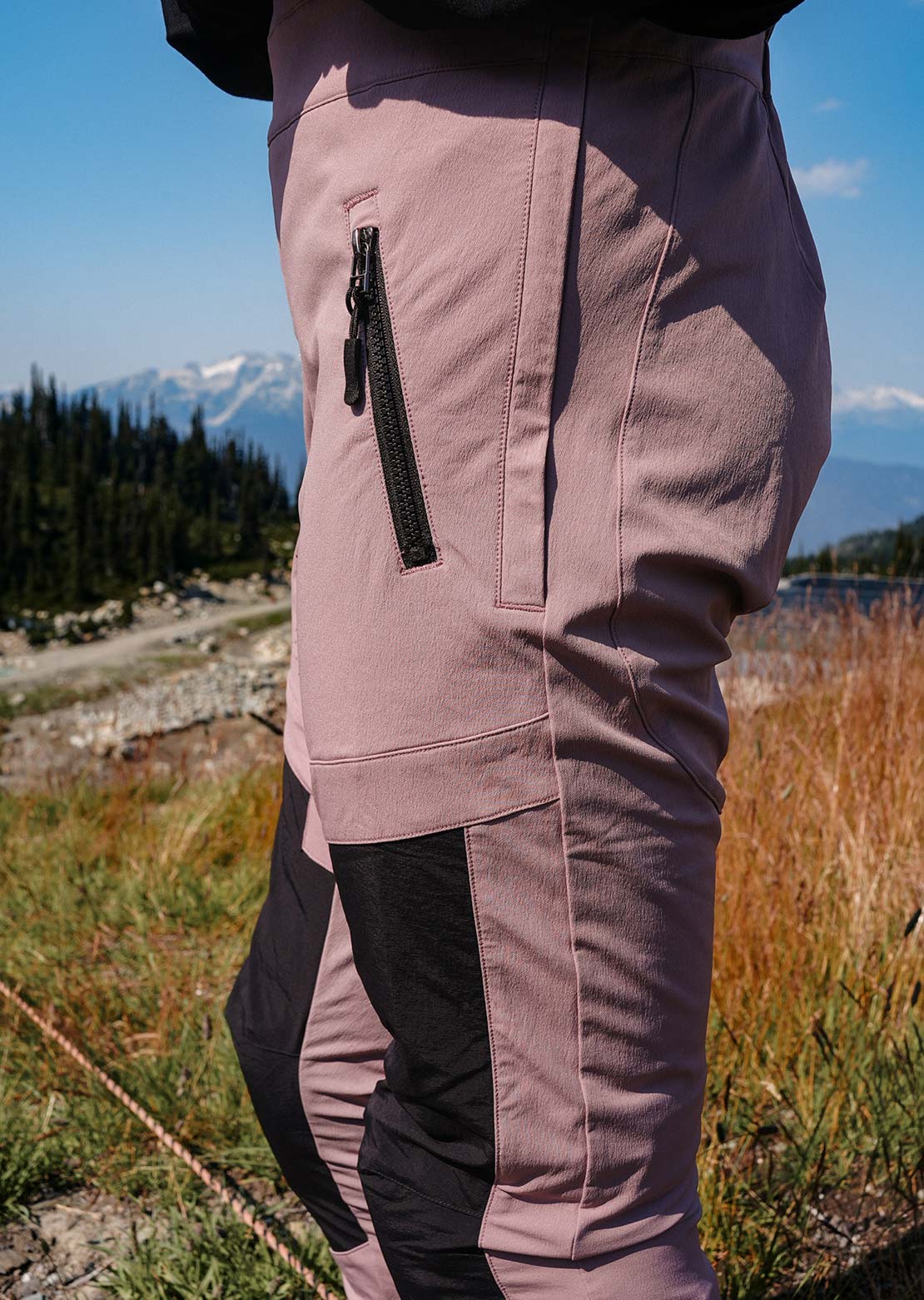 Notice The Reckless Women's MTB Bib Pants Dusty Pink