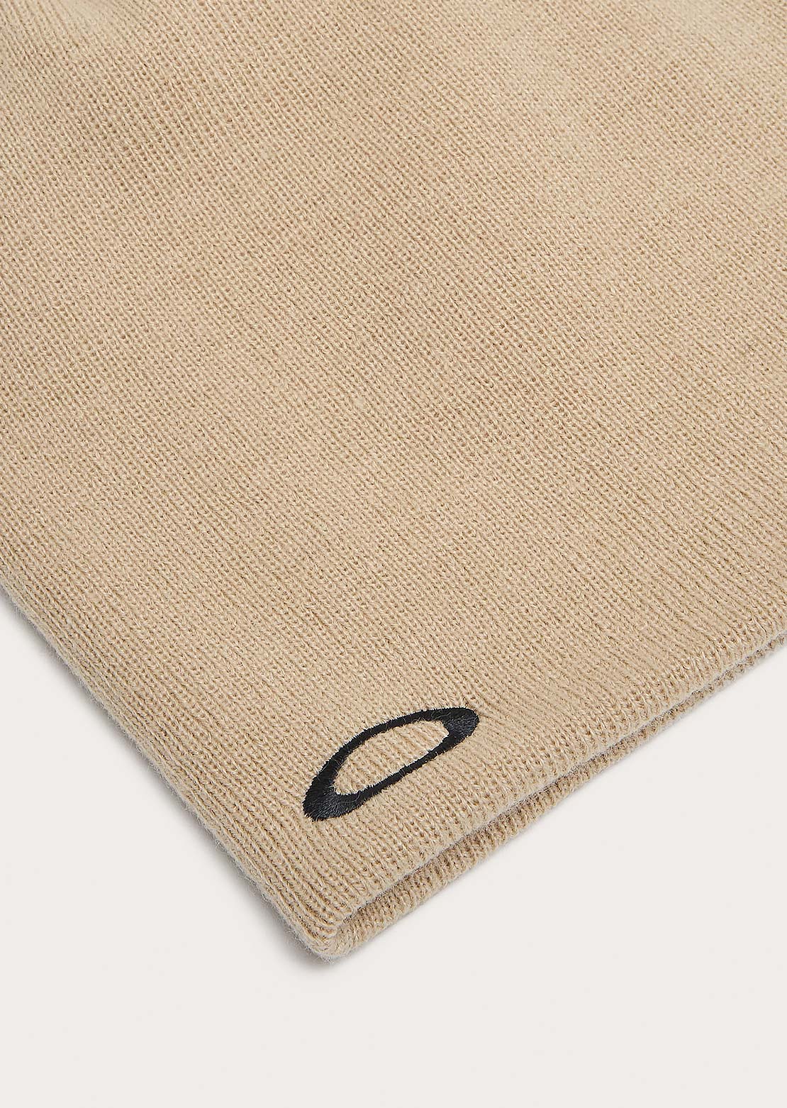 Oakley Fine Knit Beanie Hummus