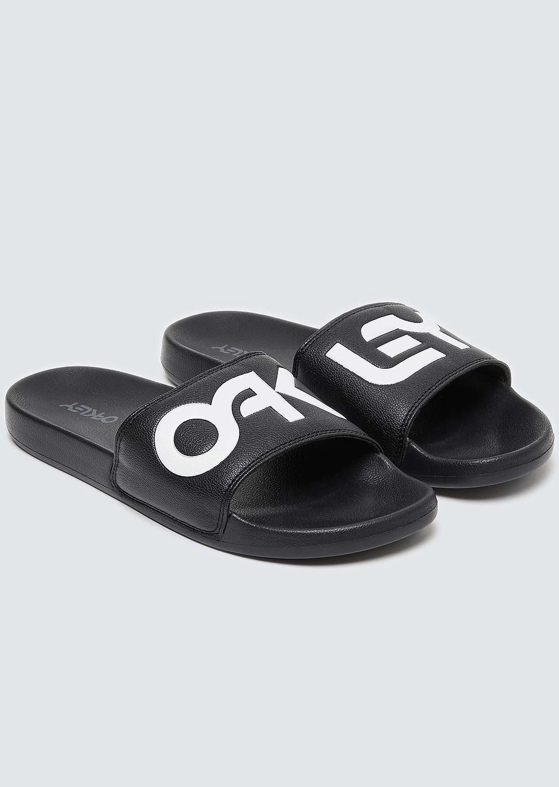 Oakley Men's B1B 2.0 Slide Sandals Blackout