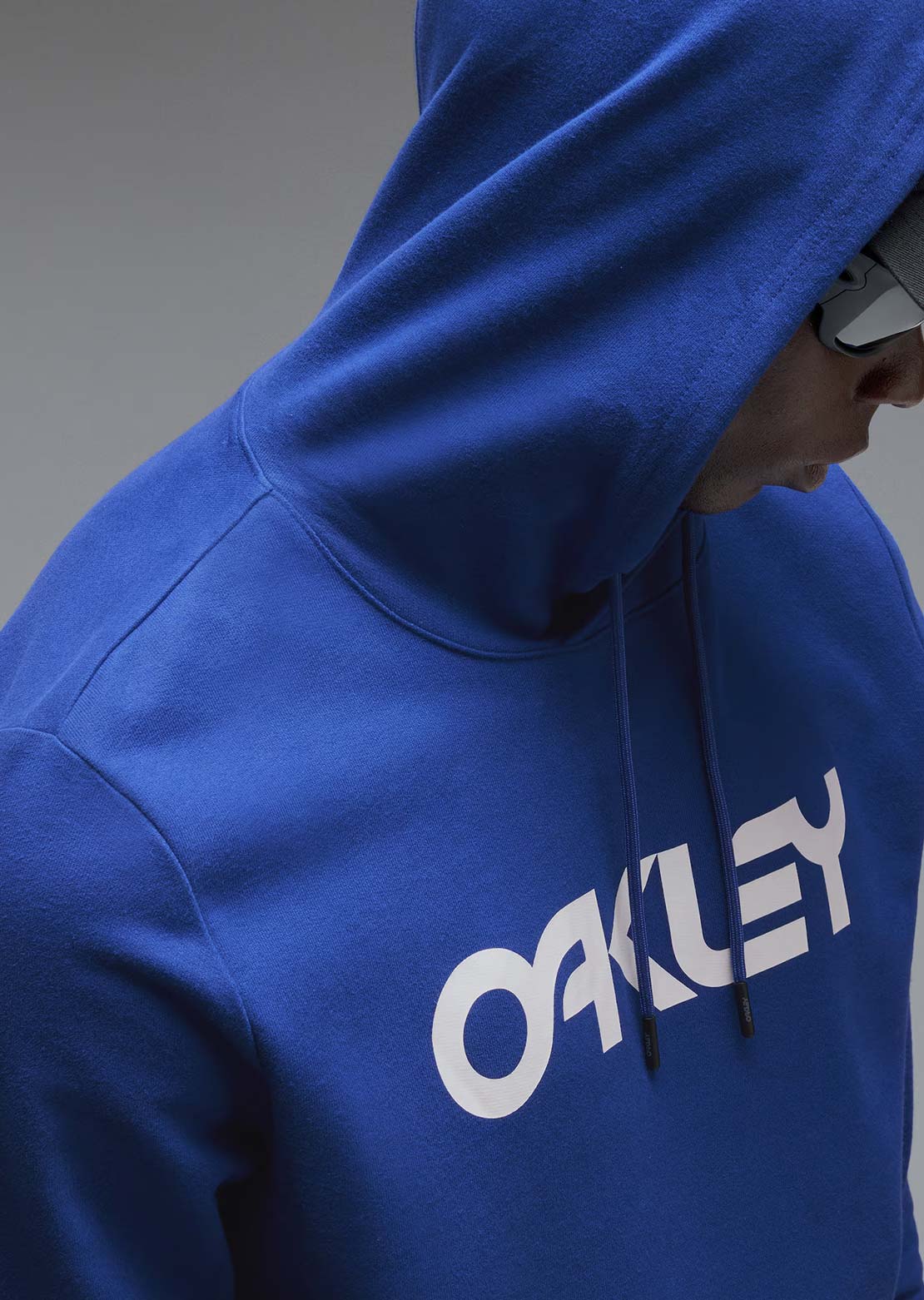 Oakley Men's B1B 2.0 Pullover Hood Electric Blue