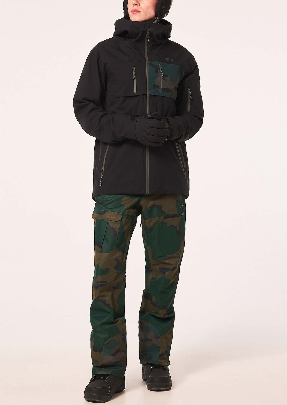 Oakley Men&#39;s Kendall RC Shell Jacket Black/B1B Camo Hunter