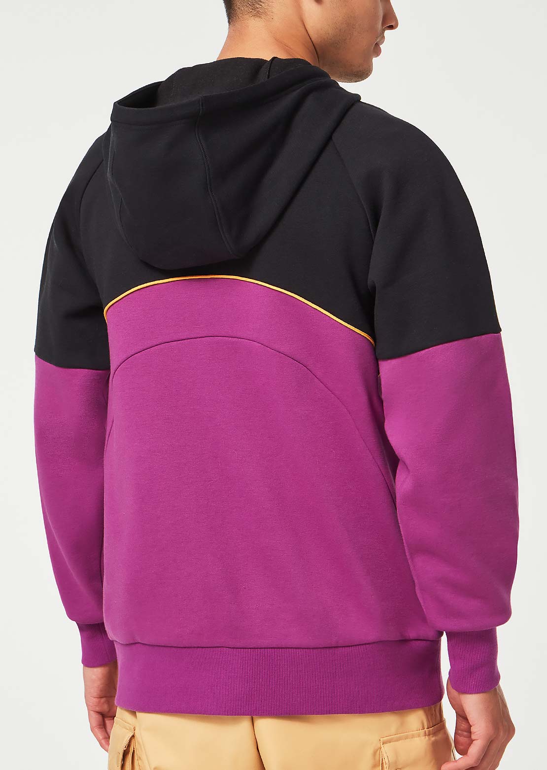Oakley Men&#39;s TNP Rotation RC DWR Hood Blackout/Ultra Purple