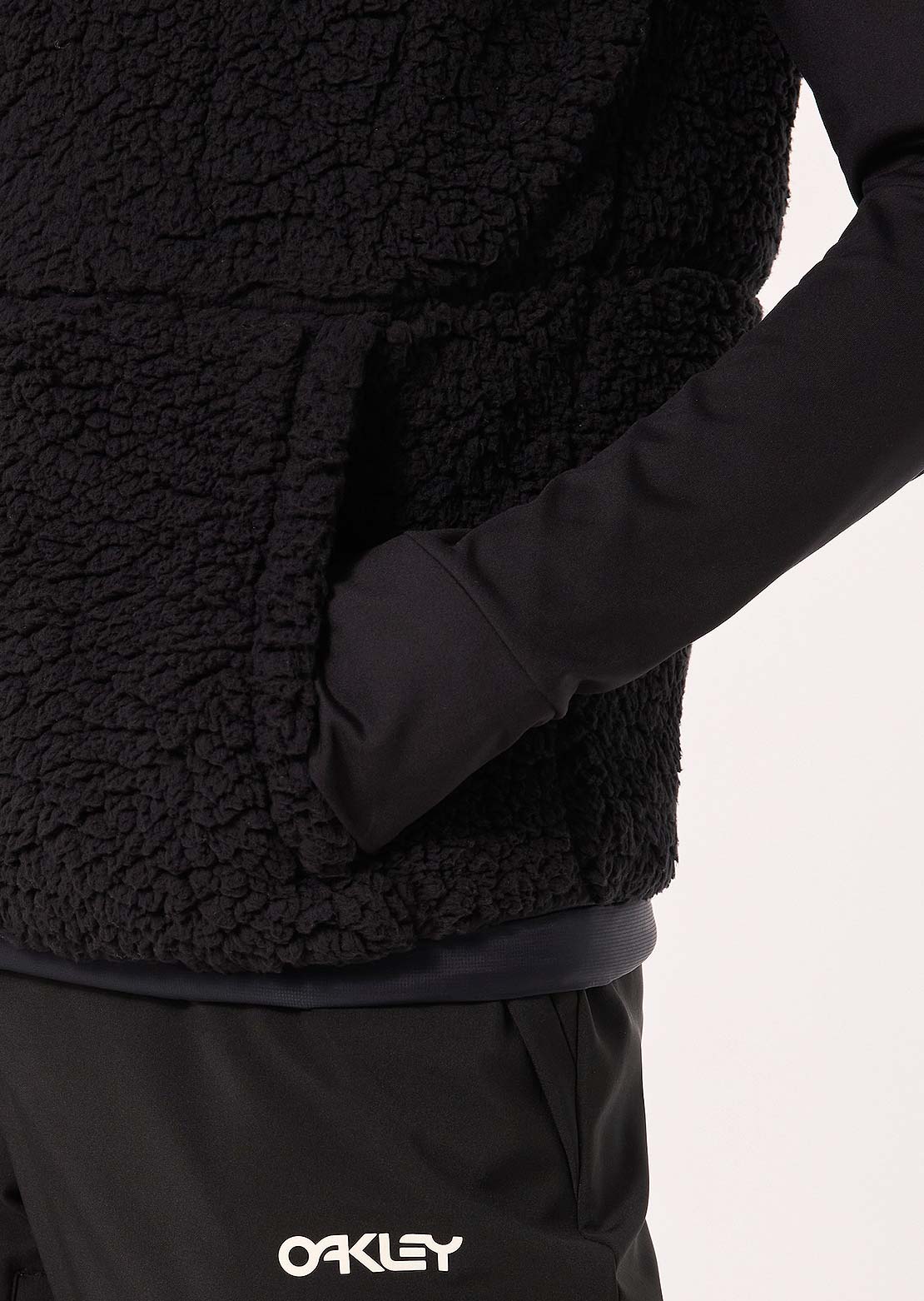 Oakley Women&#39;s TNP Sherpa RC Vest Blackout