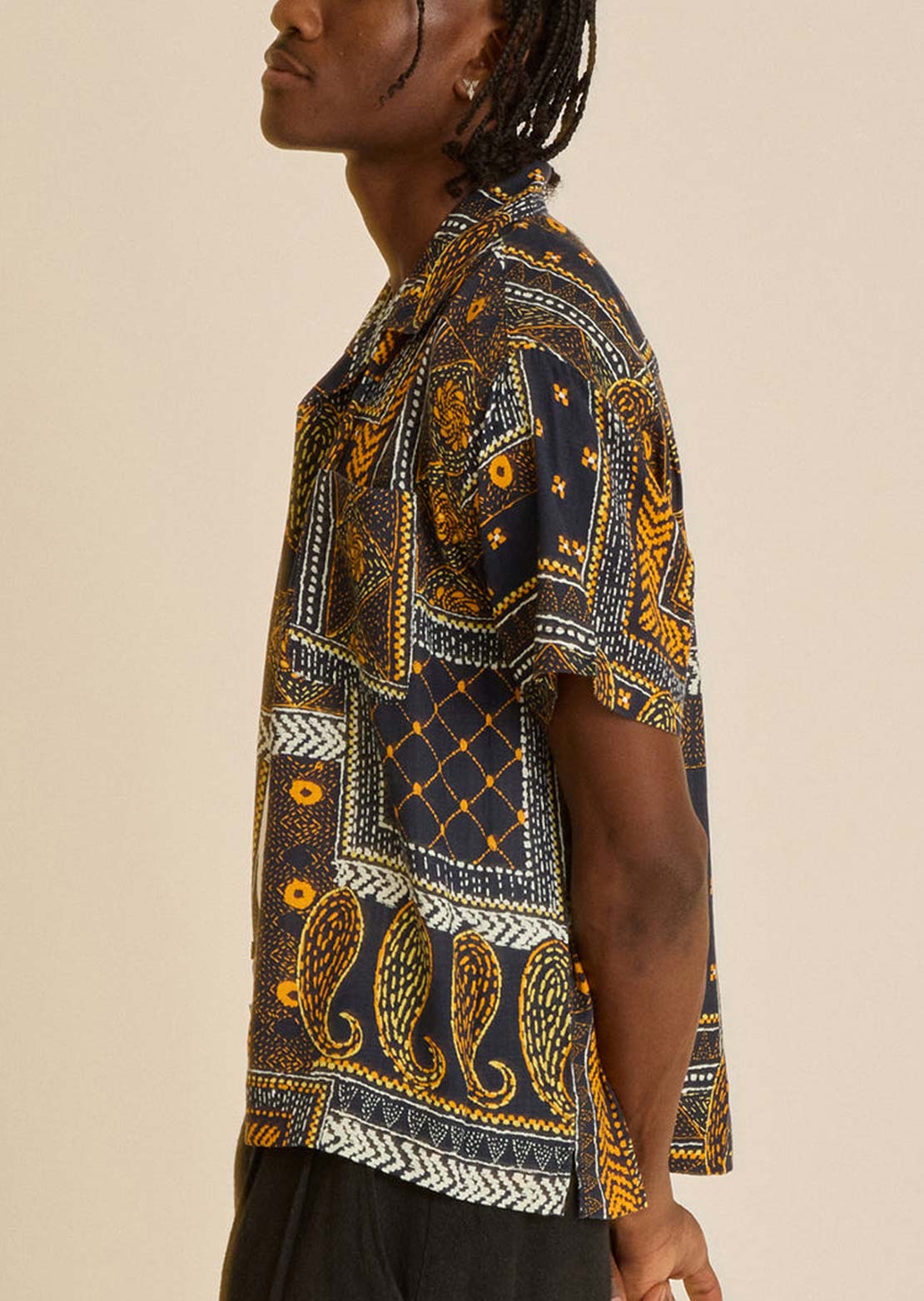 Obey Men&#39;s Archie Woven Button Up Shirt Navy