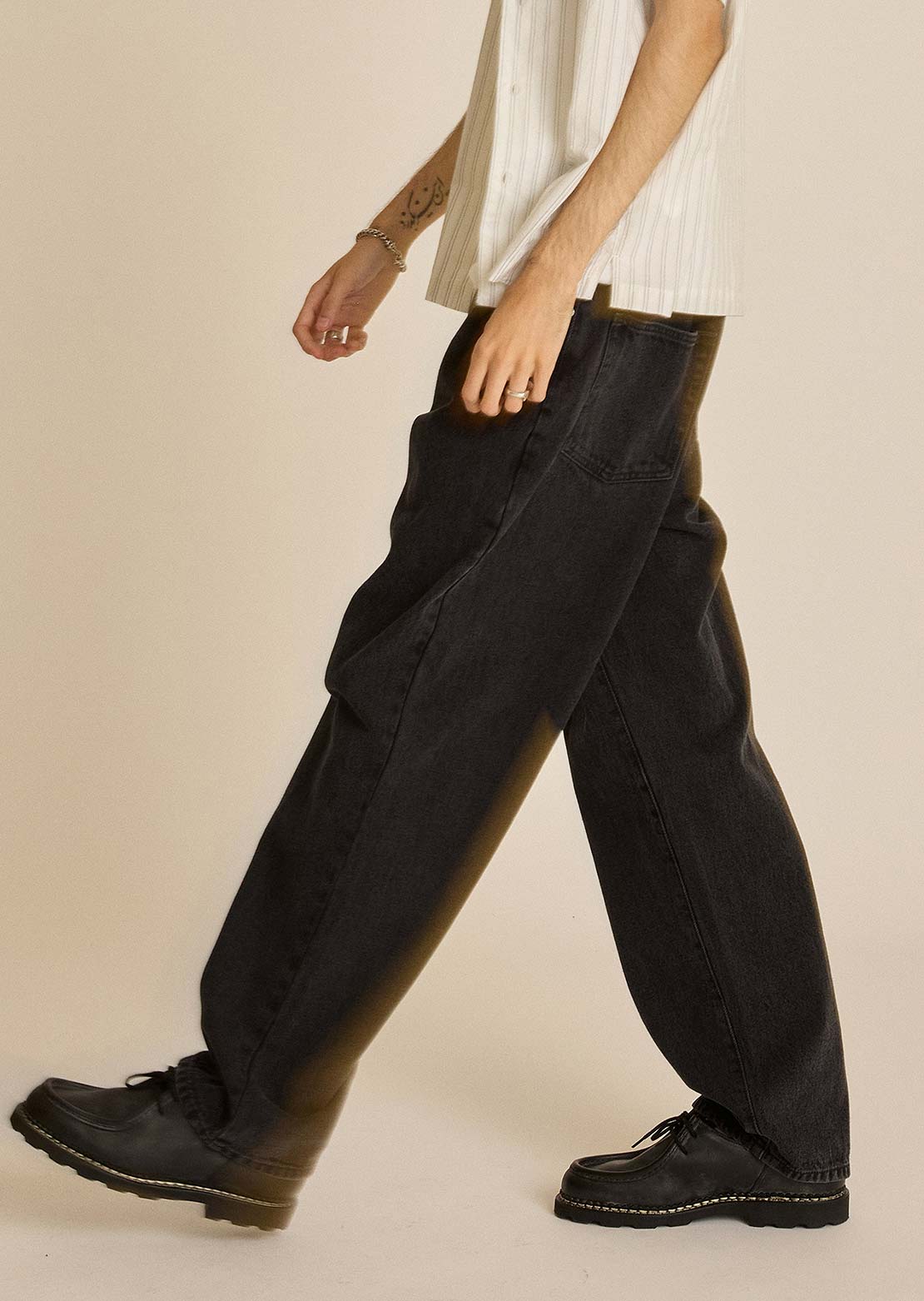 Obey Men's Bigwig Baggy Denim Pants Washed Black