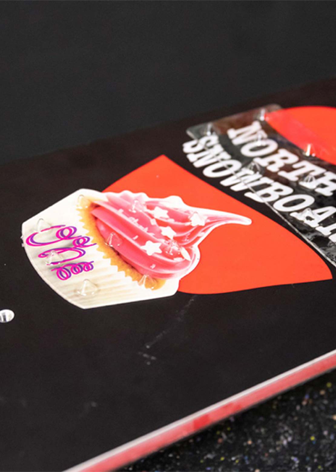 One Unisex Cupcake Snowboard Stomp Pad