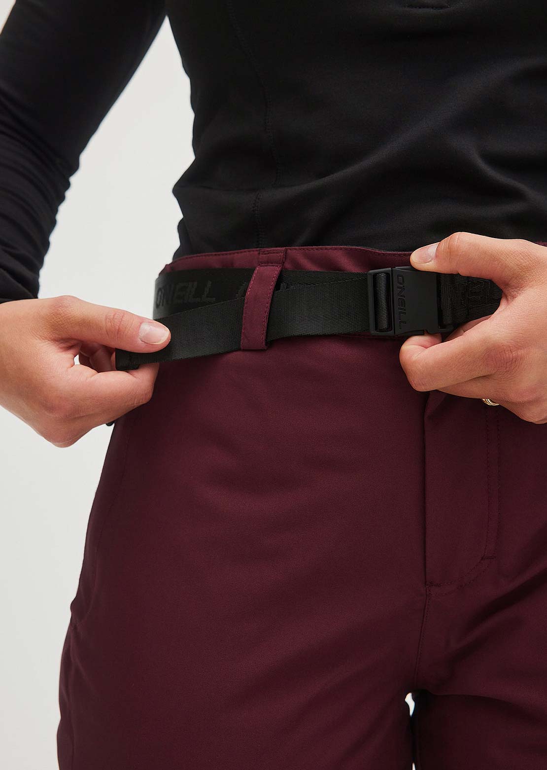 O'Neill Women's Star Insulated Pants Windsor Wine