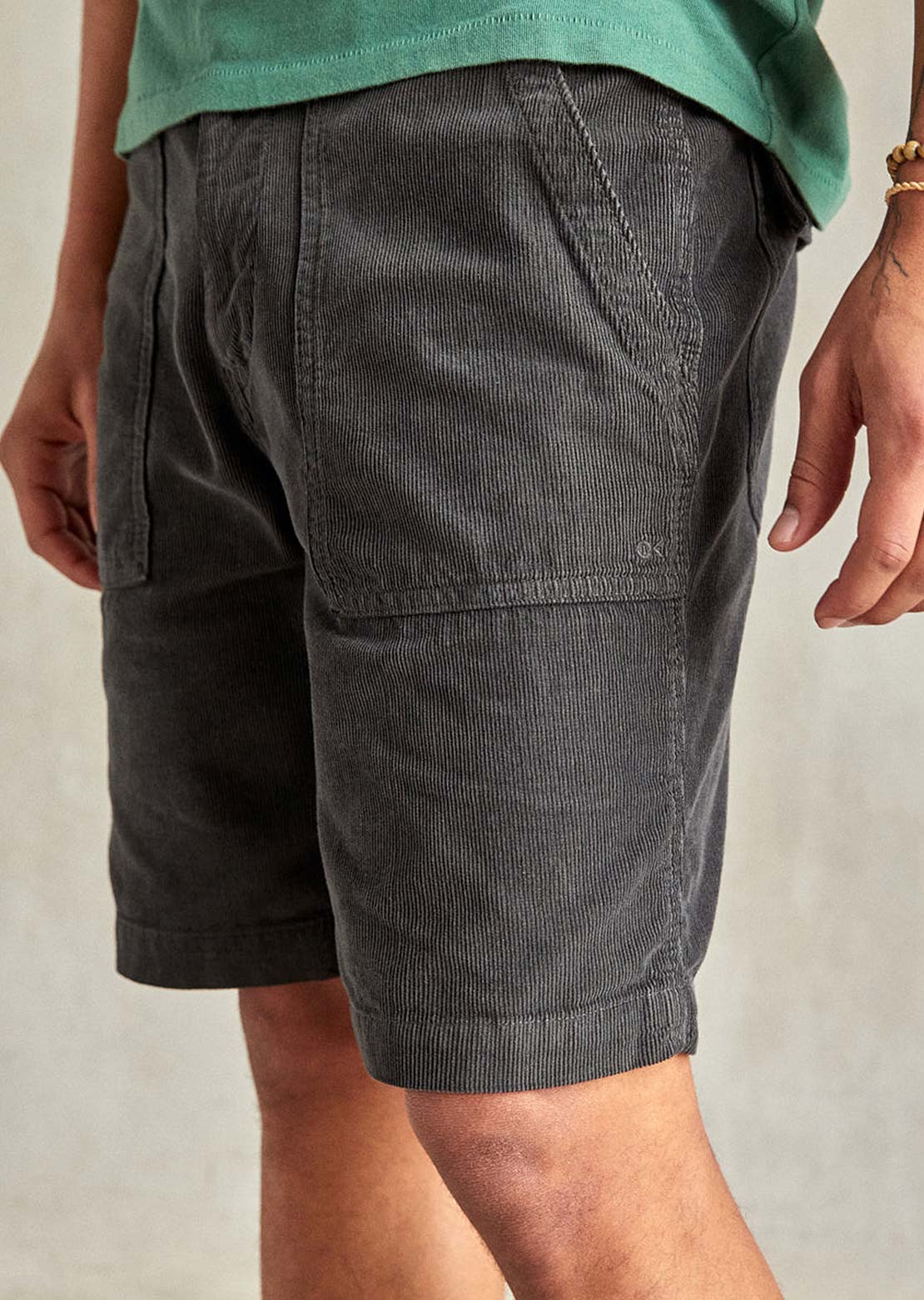 Outerknown Women&#39;s Seventyseven Cord Utility Shorts Tarmac Grey