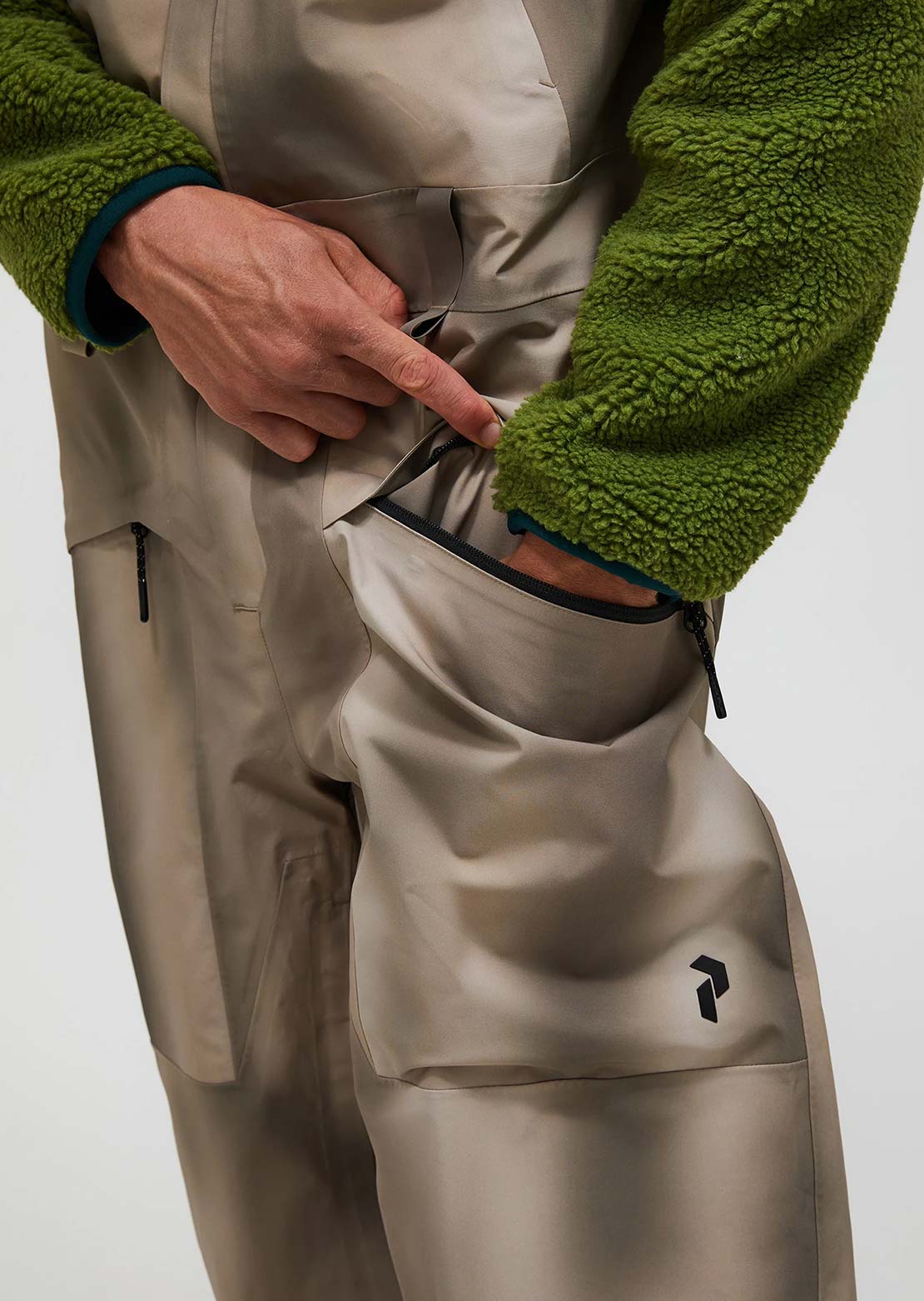 Peak Performance Men's Edge HIPE 3L AOP Shell Bib Pants