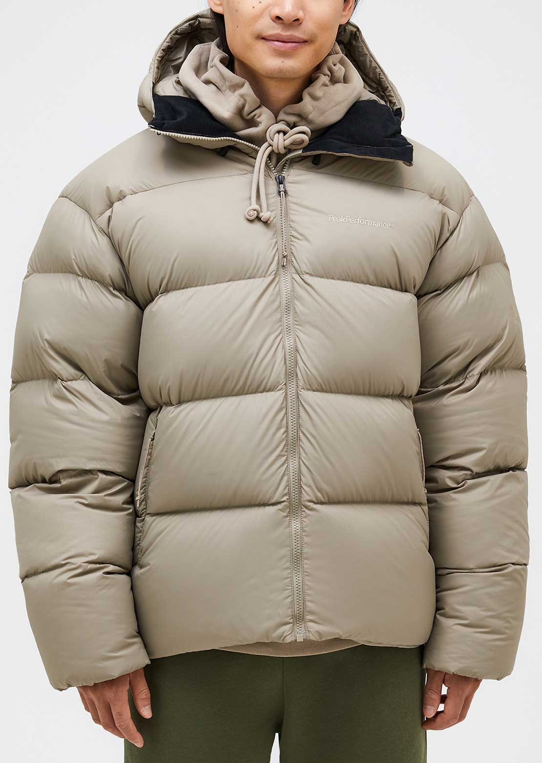 Peak Performance Men's Frost Oversized Down Pullover Avid Beige