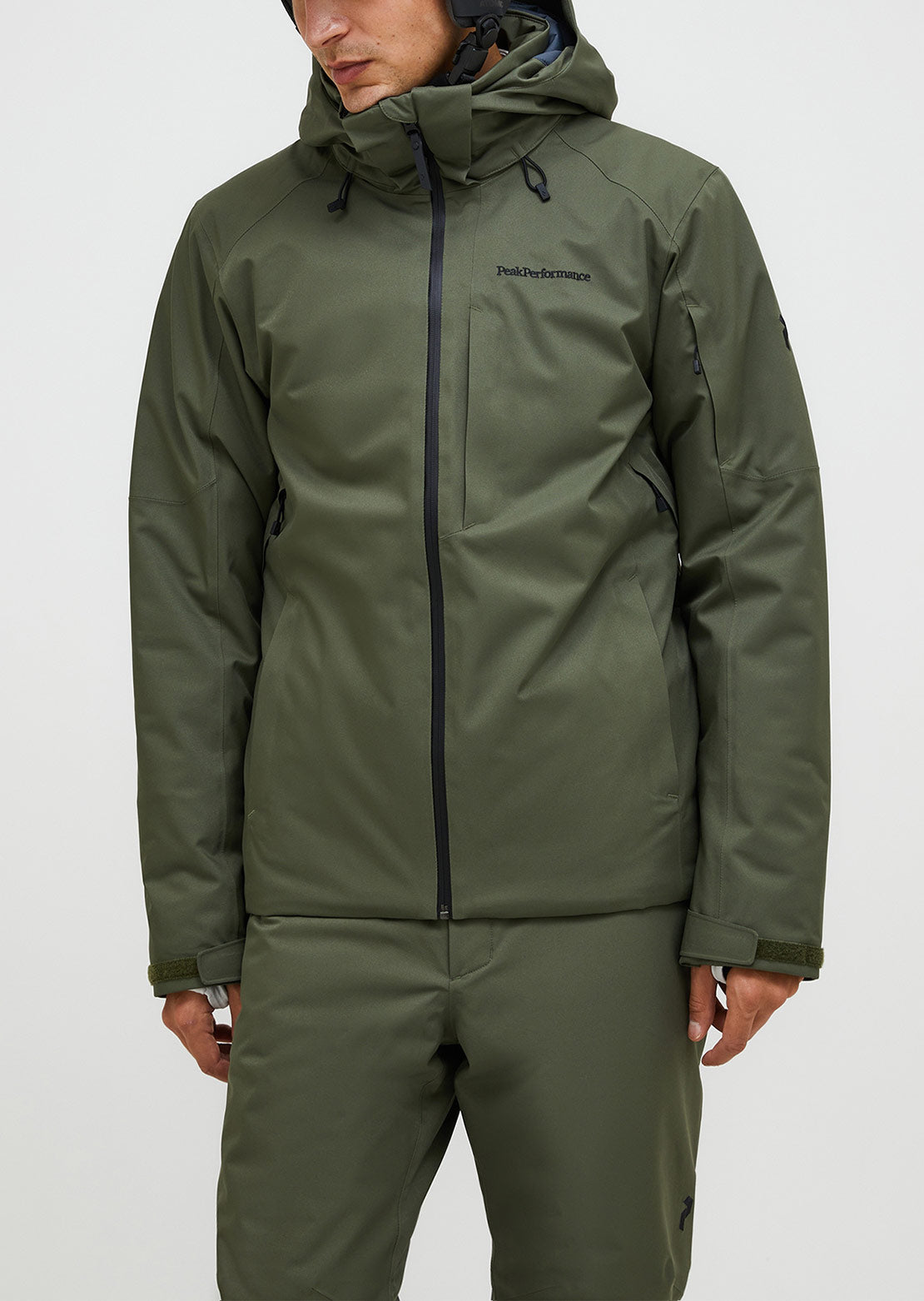 Peak Performance Men's Maroon Insulated Jacket Pine Needle