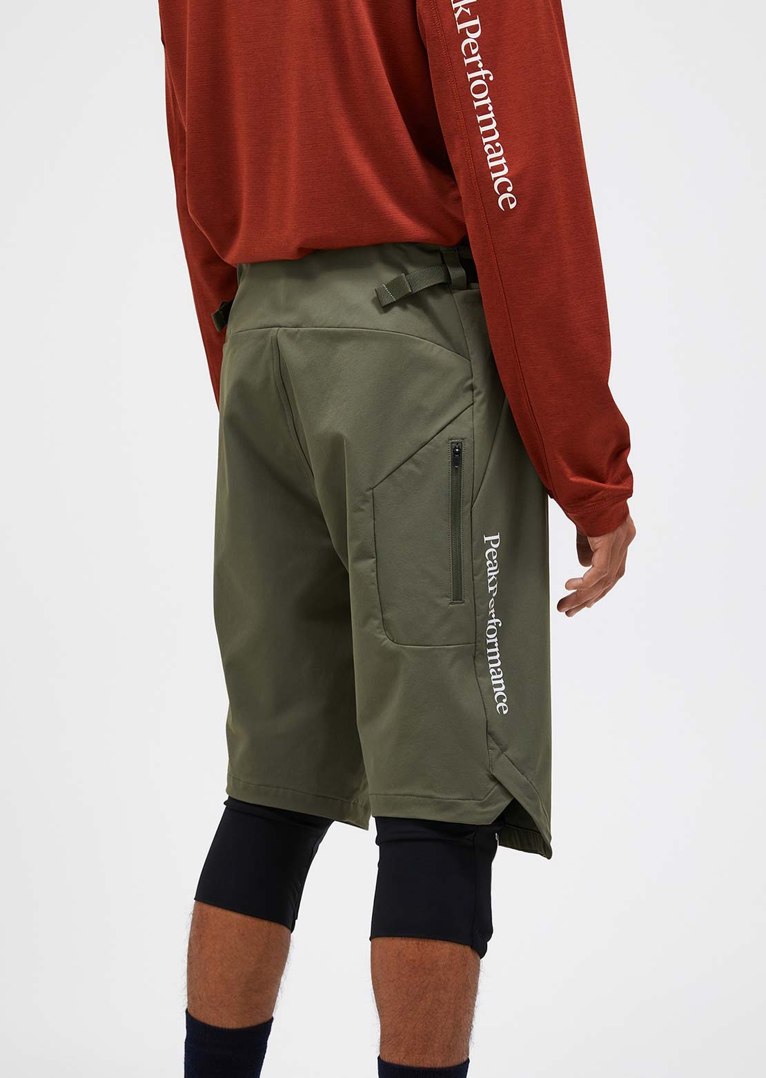 Peak Performance Men's Trail Shorts Pine Needle