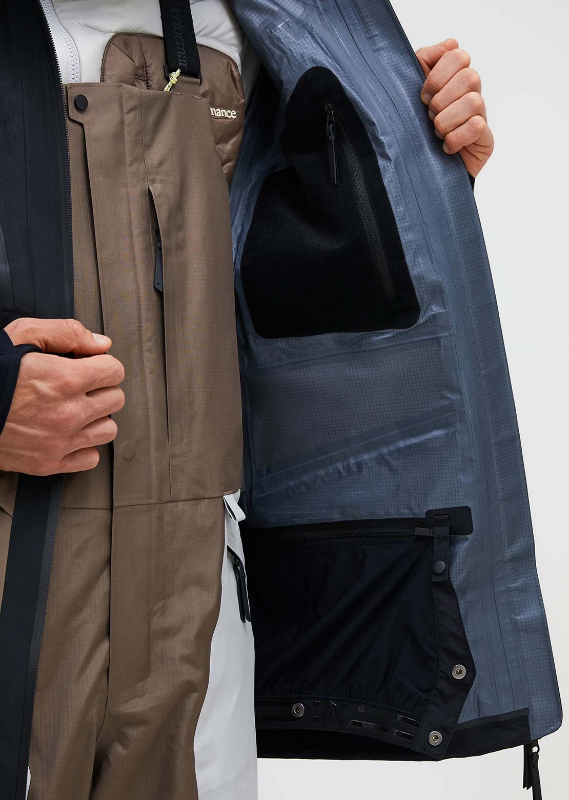 Peak Performance Hommes Vertical GORE-TEX Pro 3L Shell Manteau