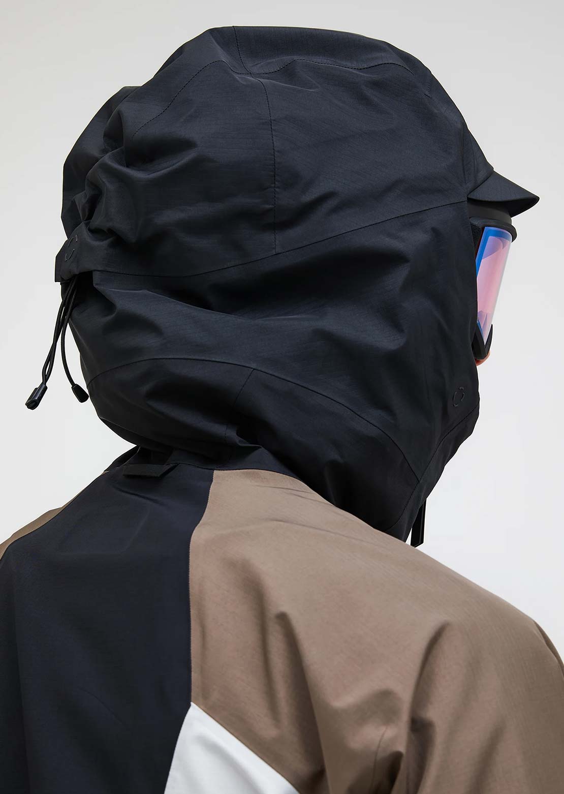 Peak Performance Hommes Vertical GORE-TEX Pro 3L Shell Manteau