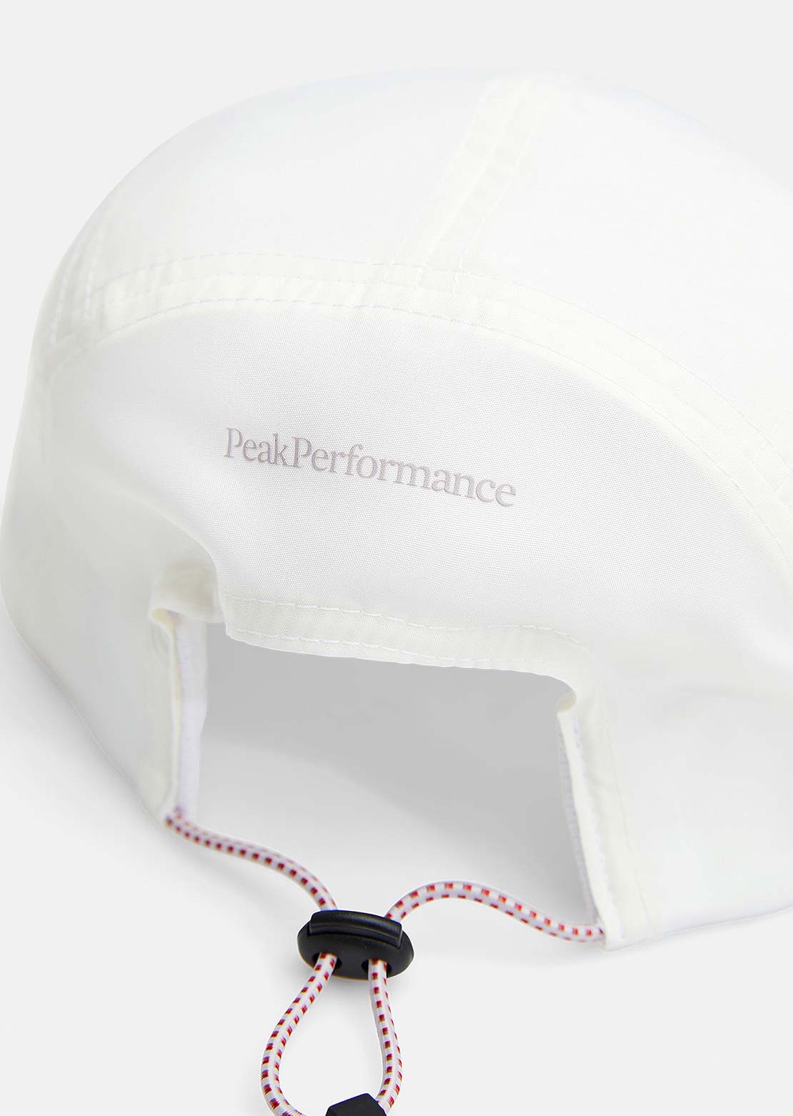 Peak Performance Unisex Lightweight Cap White Sand Fog