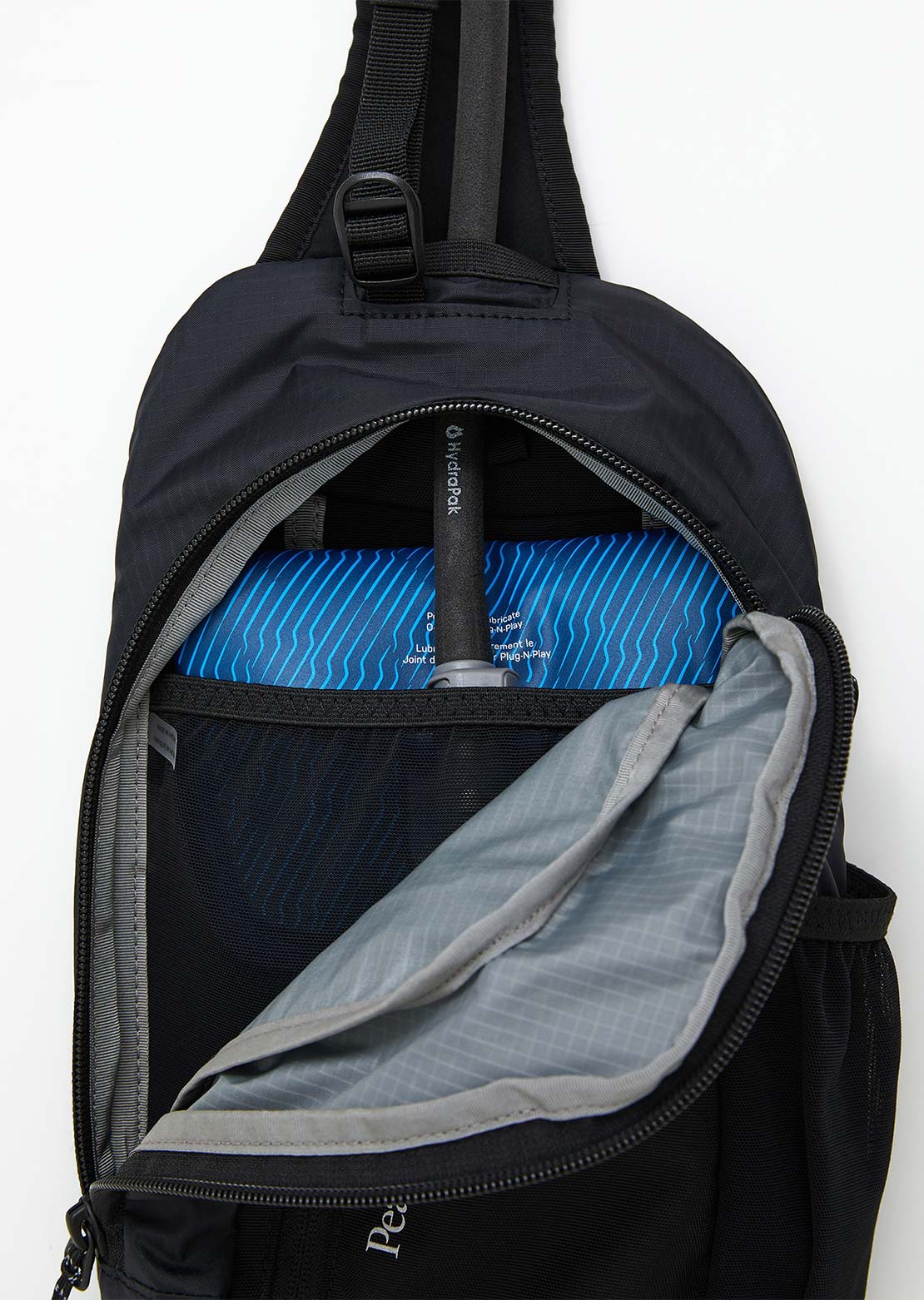 Peak Performance Unisex Outdoor 4.5L Sling Bag Black