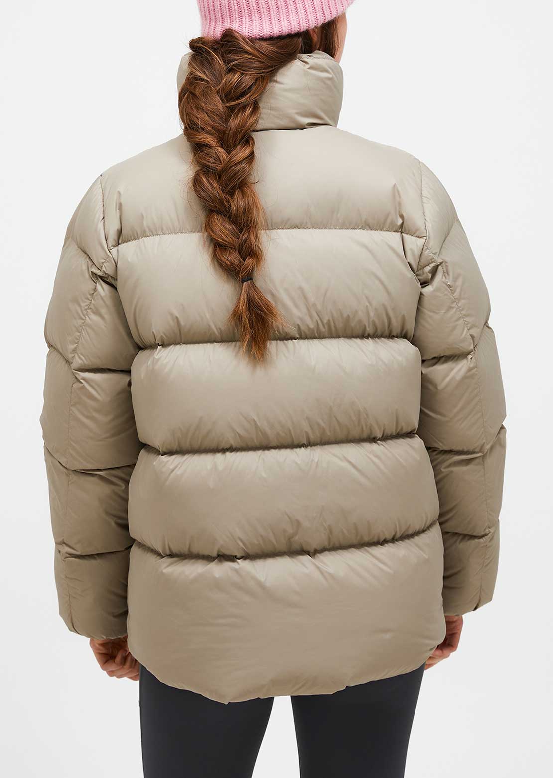 Peak Performance Women's Down Puffer Avid Beige