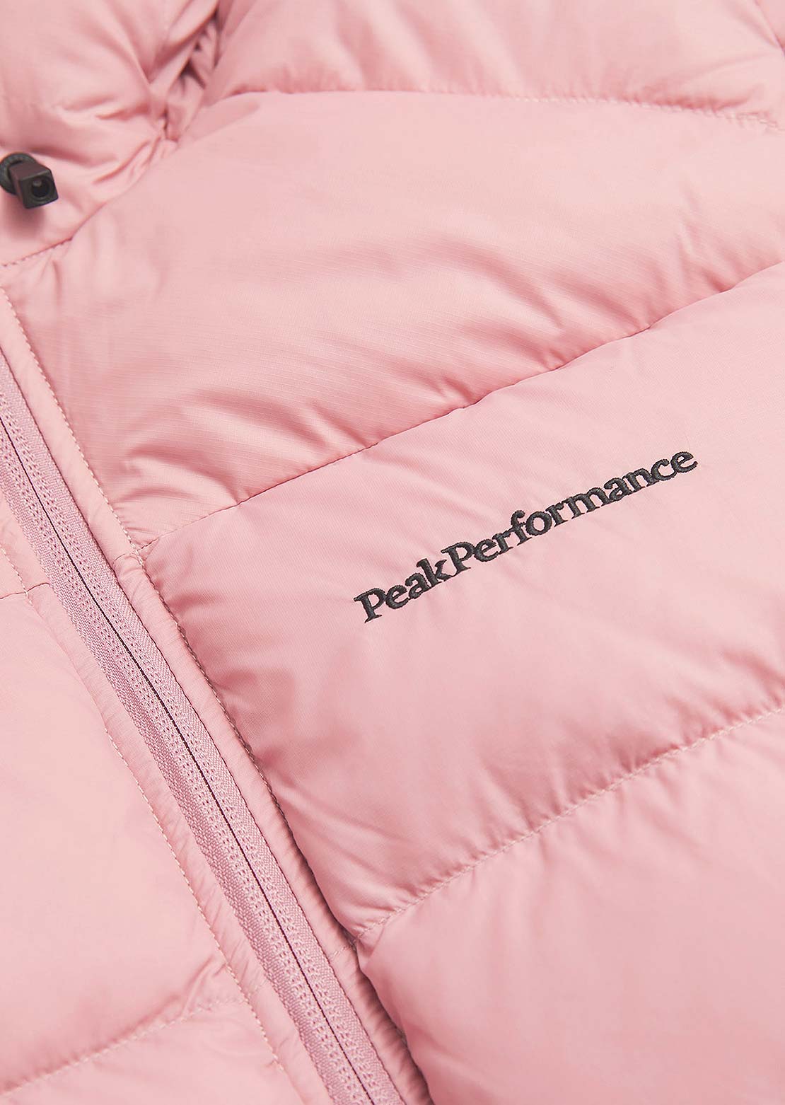 Peak Performance Women&#39;s Frost Down Jacket Warm Blush