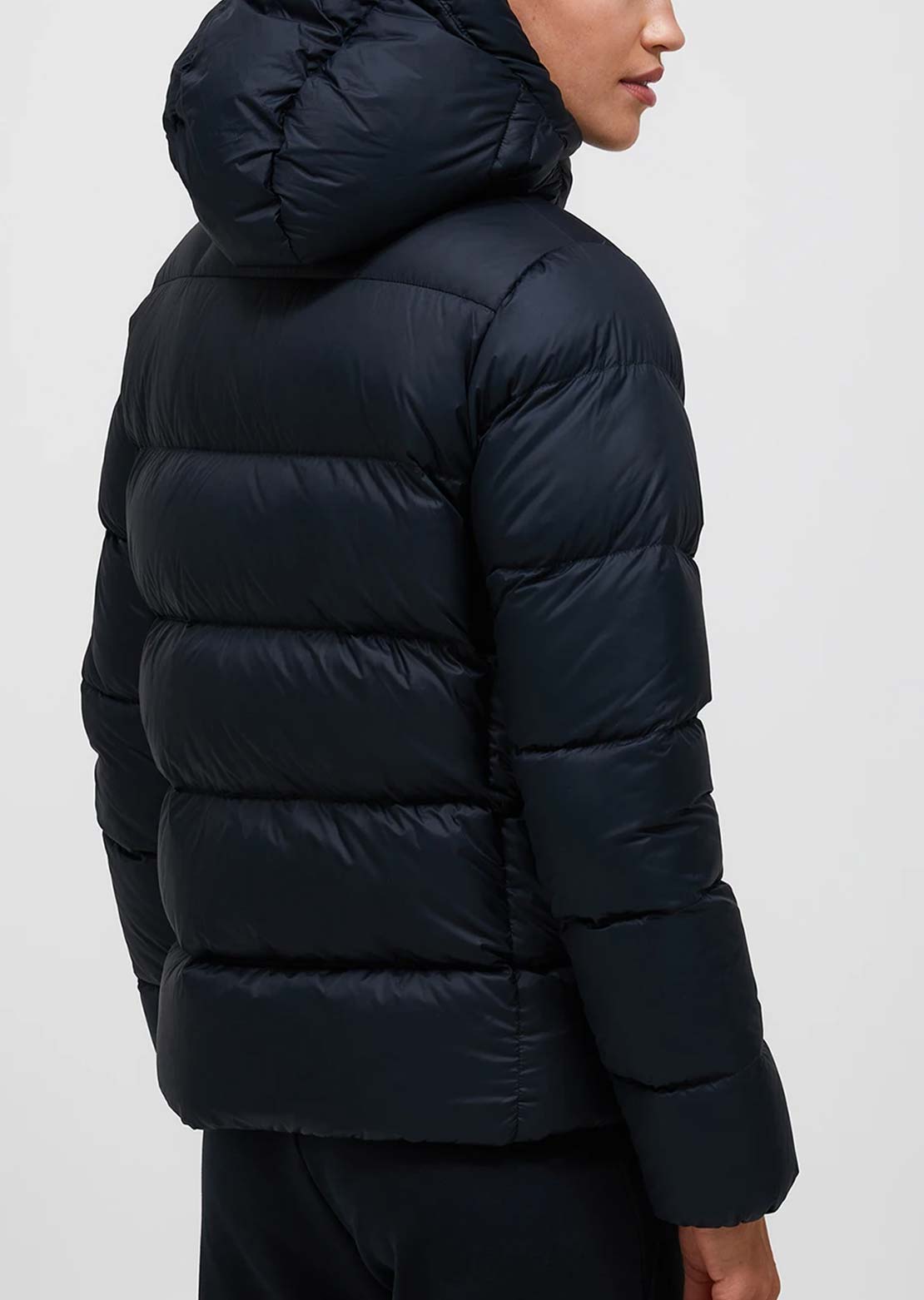 Peak Performance Femmes Frost Down Puffer Manteau