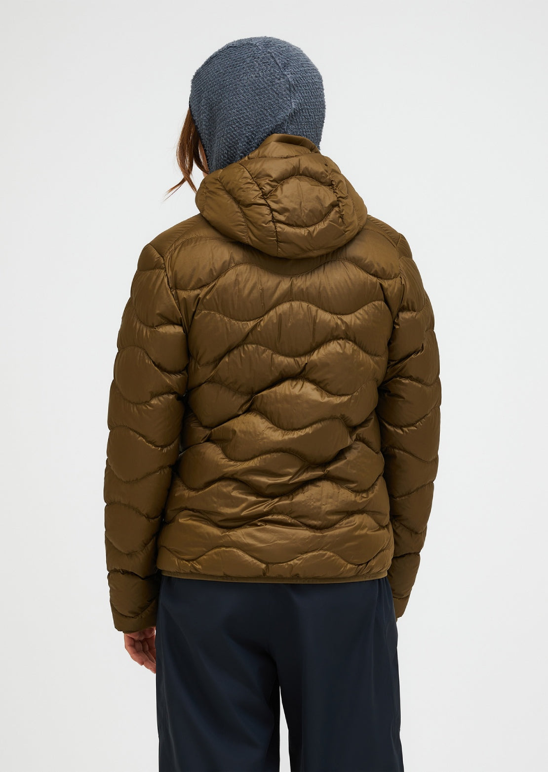 Peak Performance Women's Helium Down Hood Jacket Meadow Moss/Sierra Sand