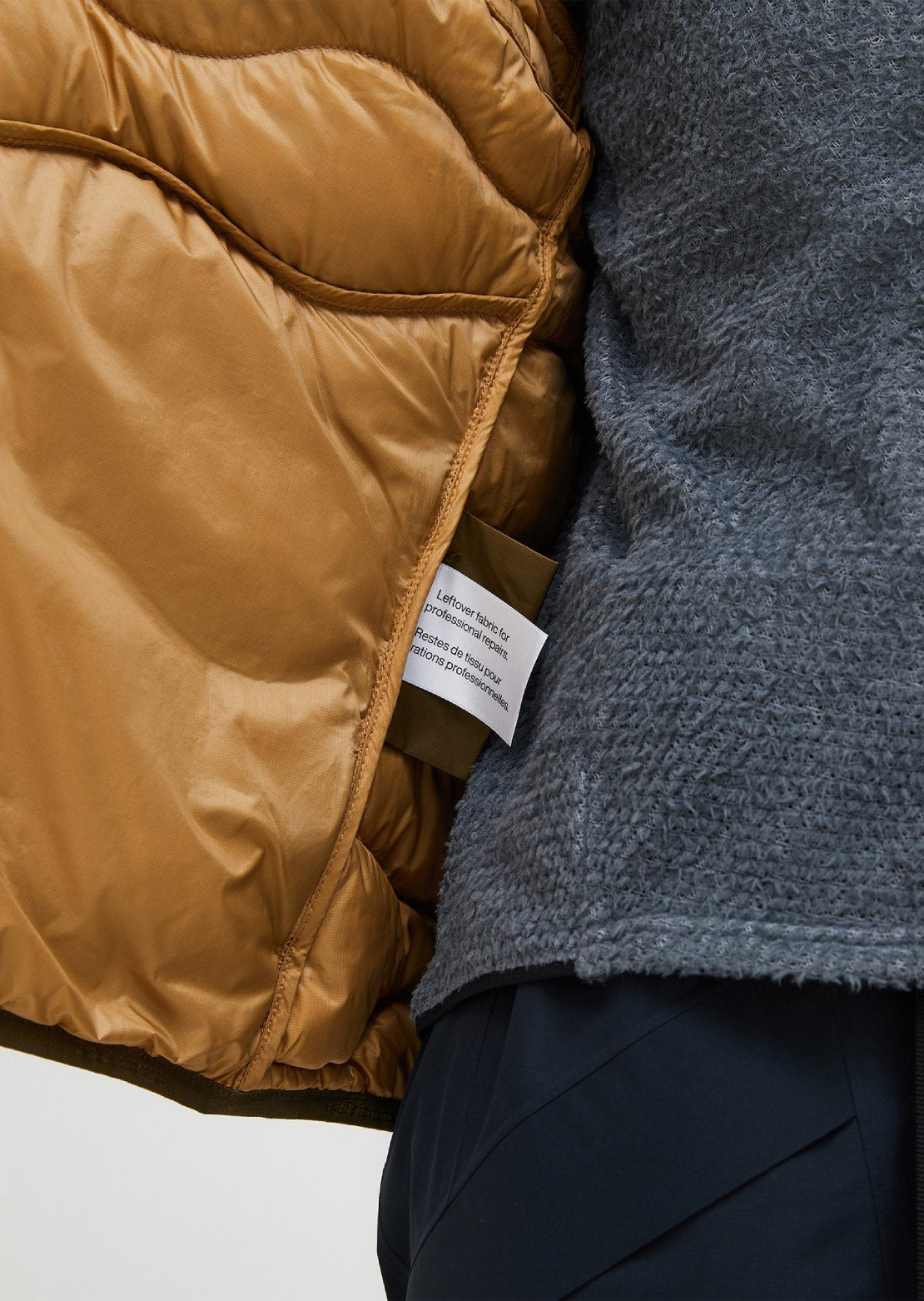 Peak Performance Women's Helium Down Hood Jacket Meadow Moss/Sierra Sand