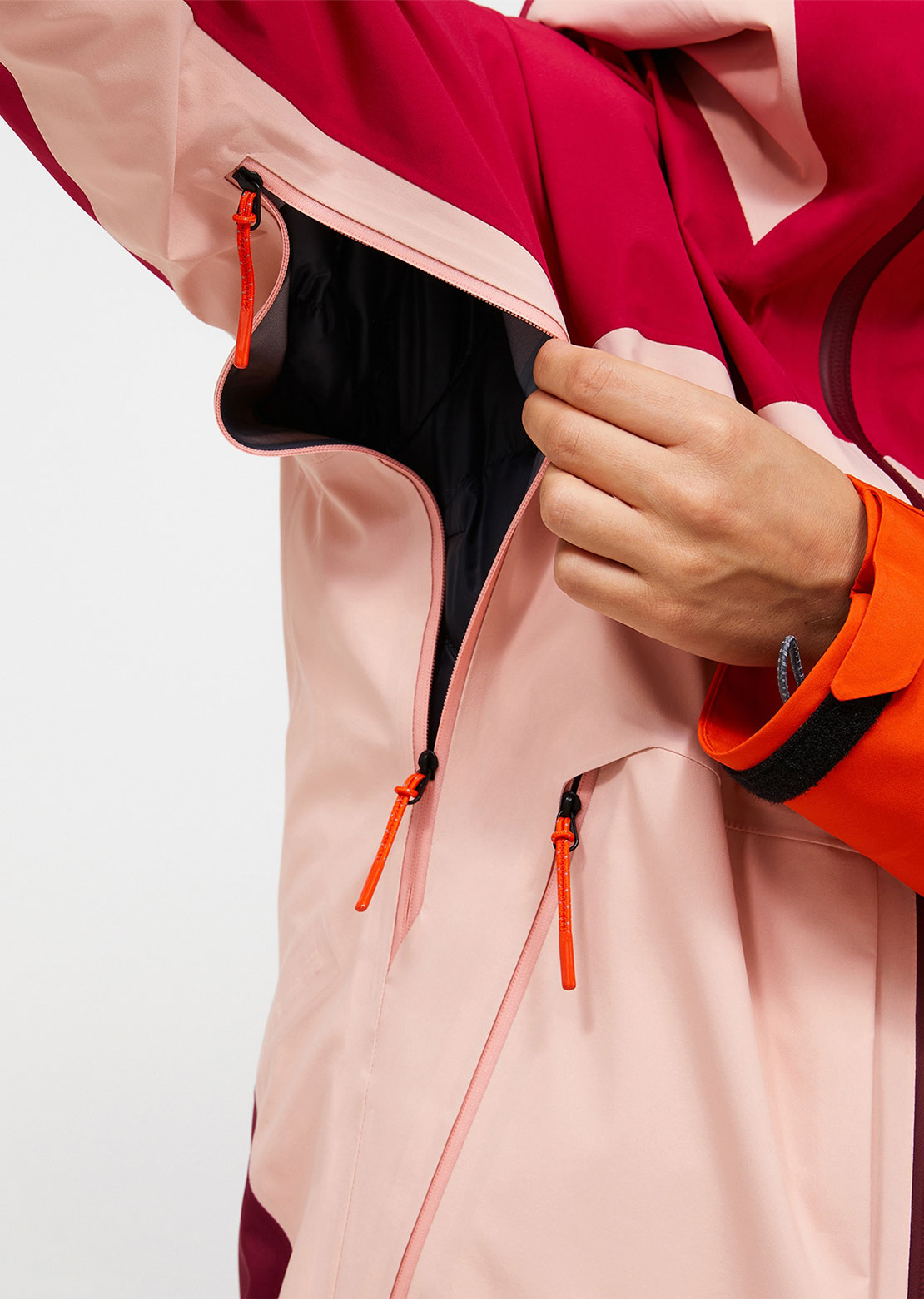 Peak Performance Women's Vislight Gore-Tex C-Knit Jacket Tech Burgundy/Peach Fuzz