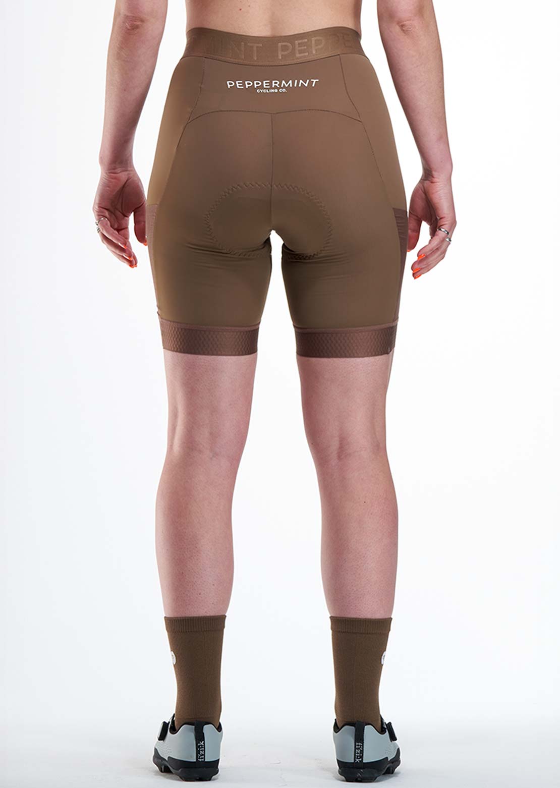 Peppermint Women's Signature Cargo Short Cacao