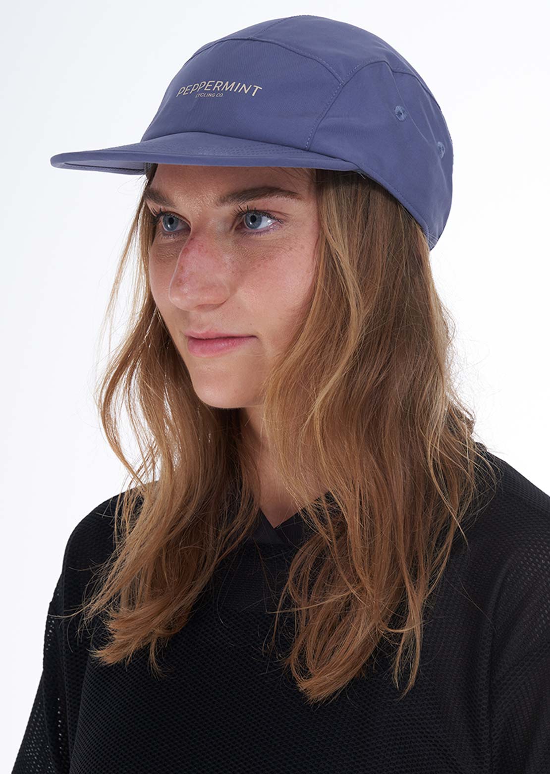 Peppermint Women's Tech Cap Cloudy