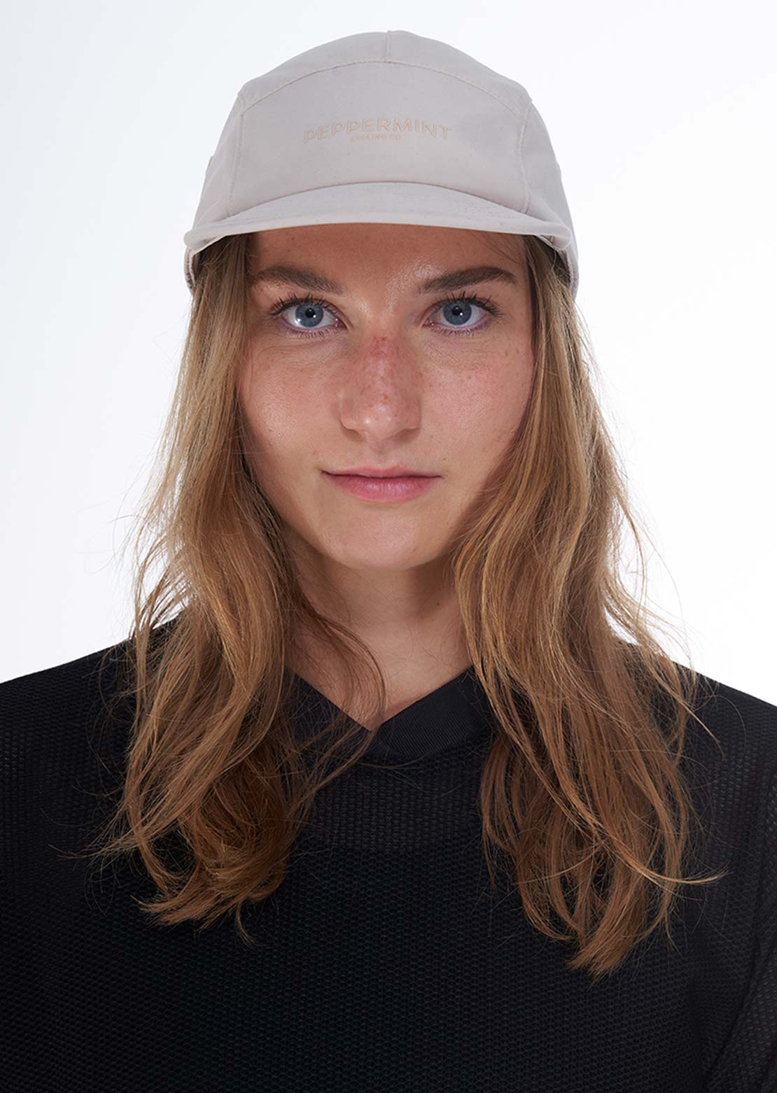 Peppermint Women's Tech Cap Coconut