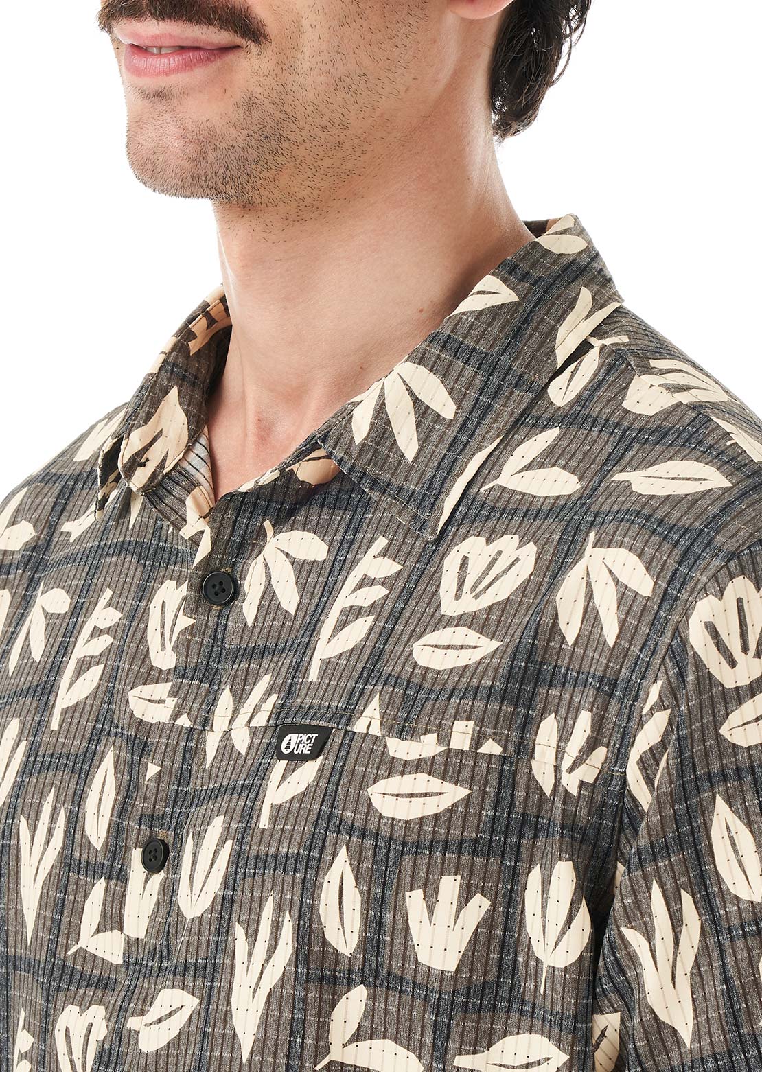 Picture Men's Klivox Printed Button Up Shirt Cedar Leaf Print