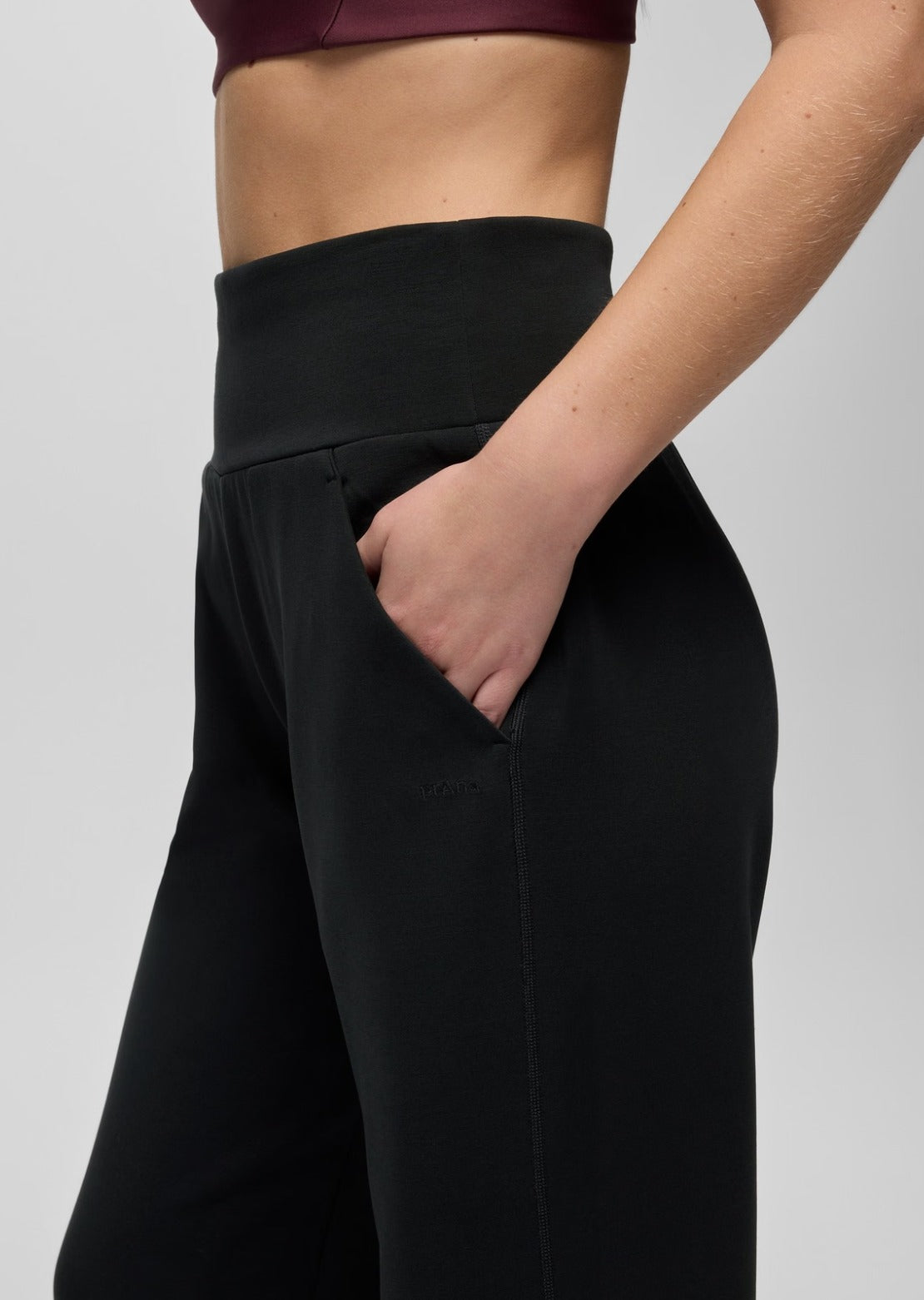 prAna Women's Shea Soft Hot Spell Pants Black