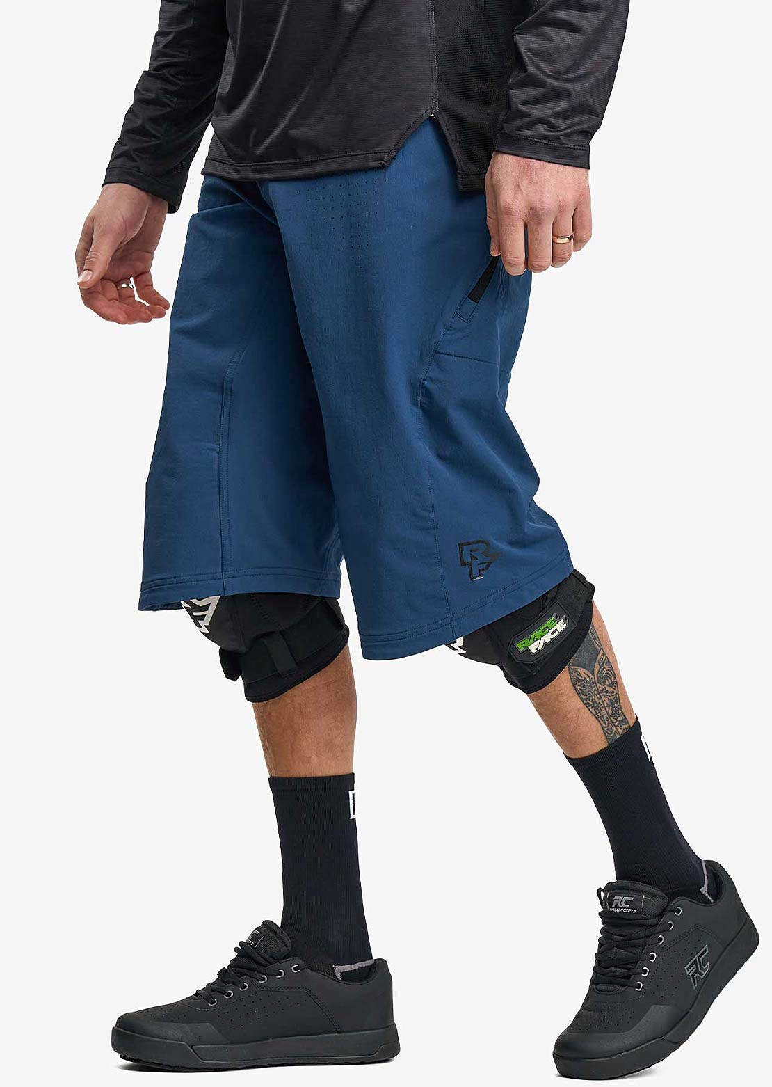 Race Face Unisex Ruxton Shorts Navy
