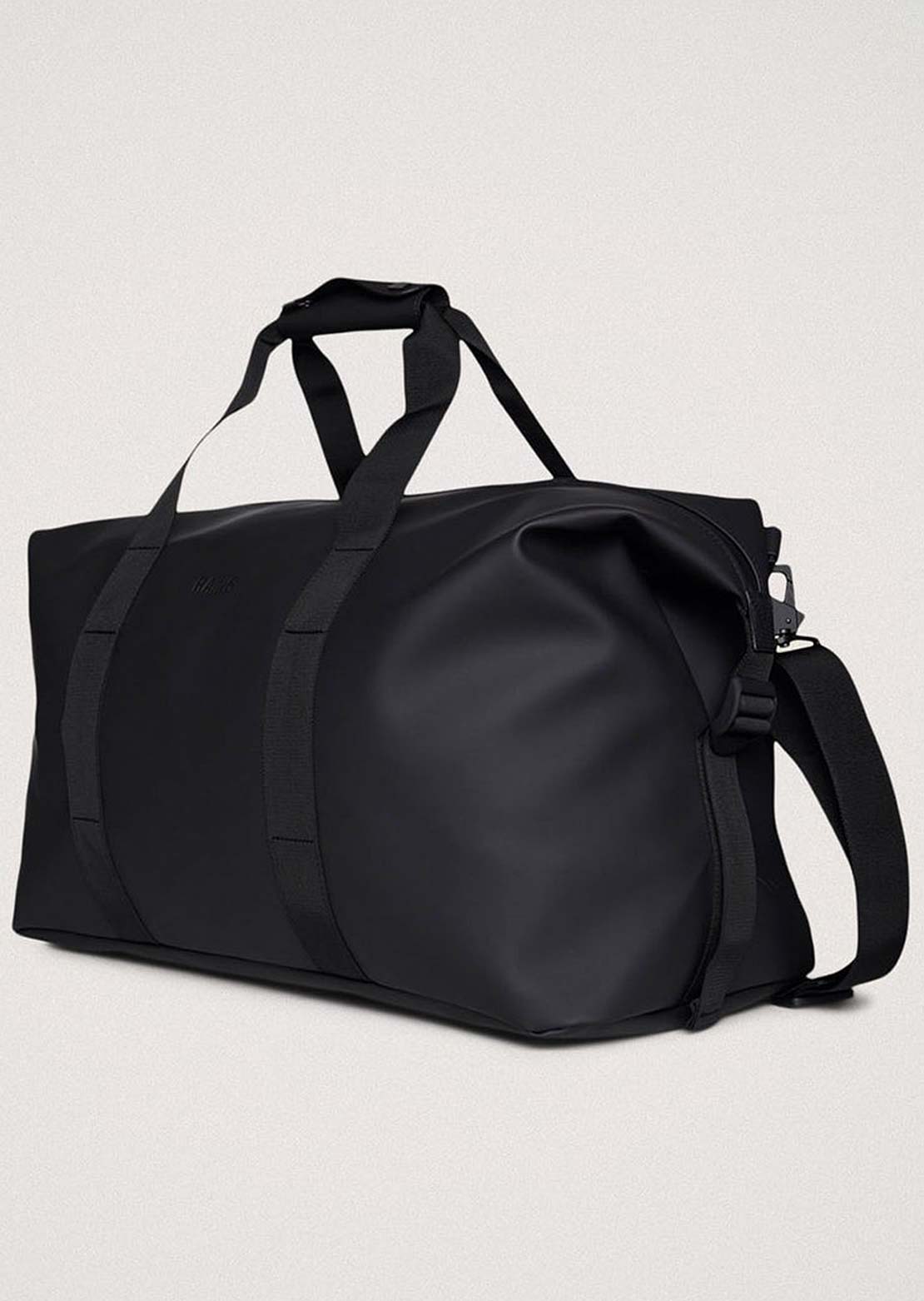 RAINS Unisex W3 Hilo Weekend Bag Black