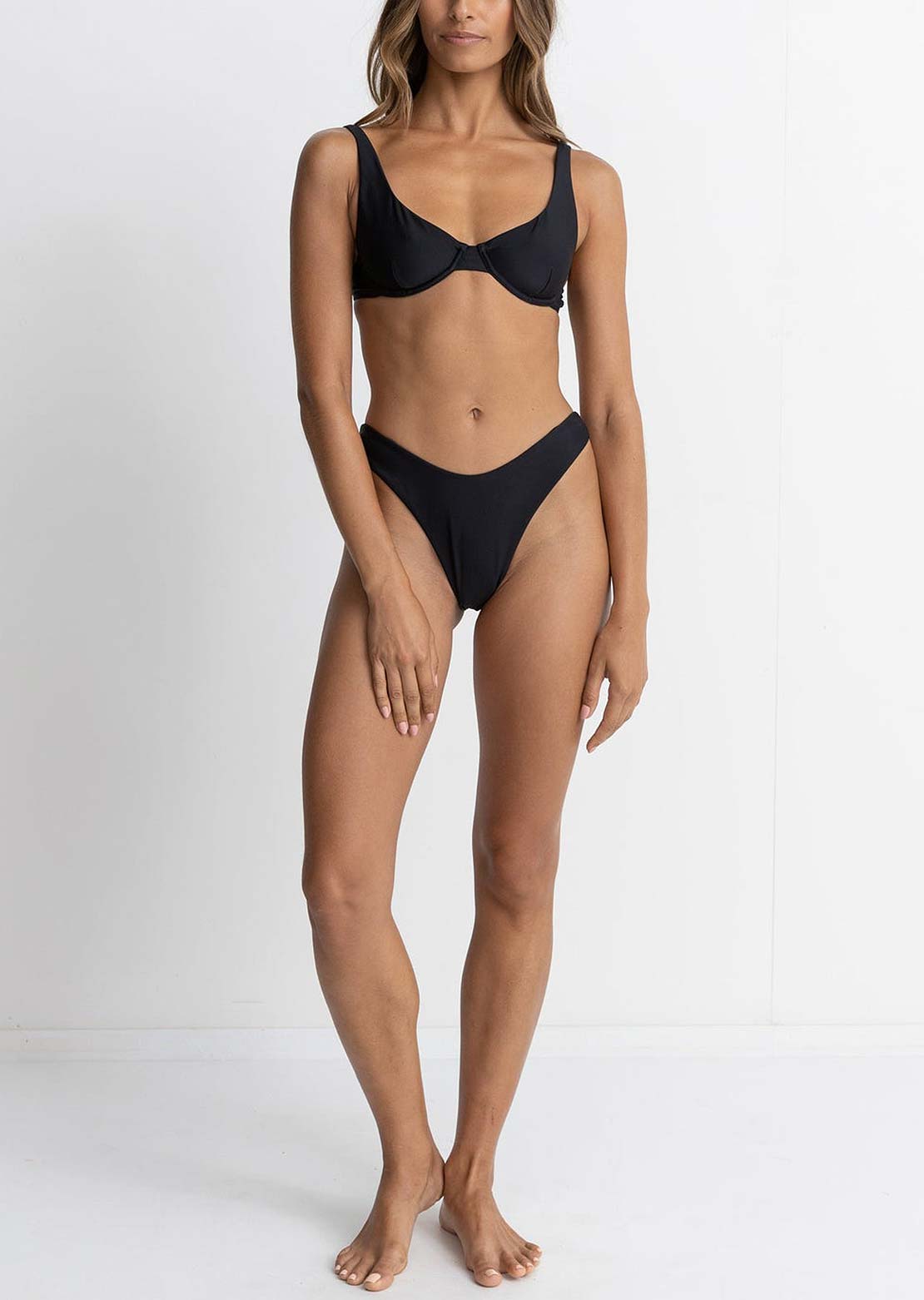 Rhythm Women's Classic Underwire Bikini Top Black