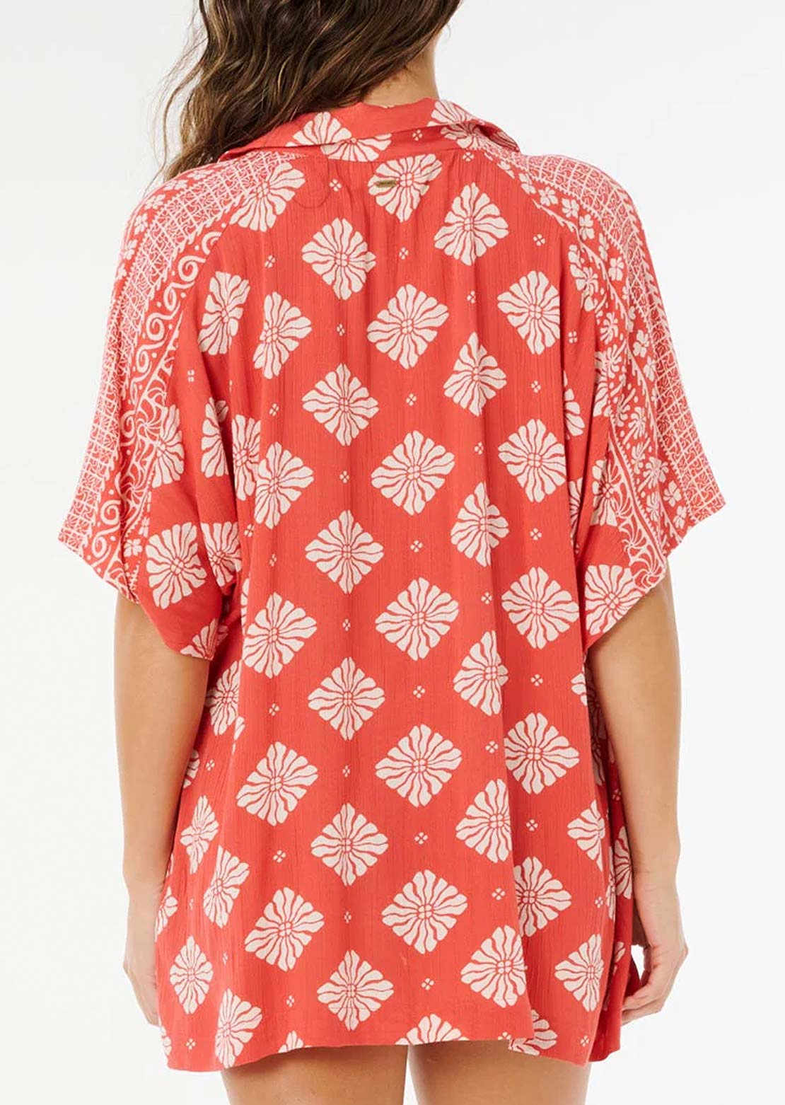 Rip Curl Women's Ventura Viscose Button Up Shirts Red