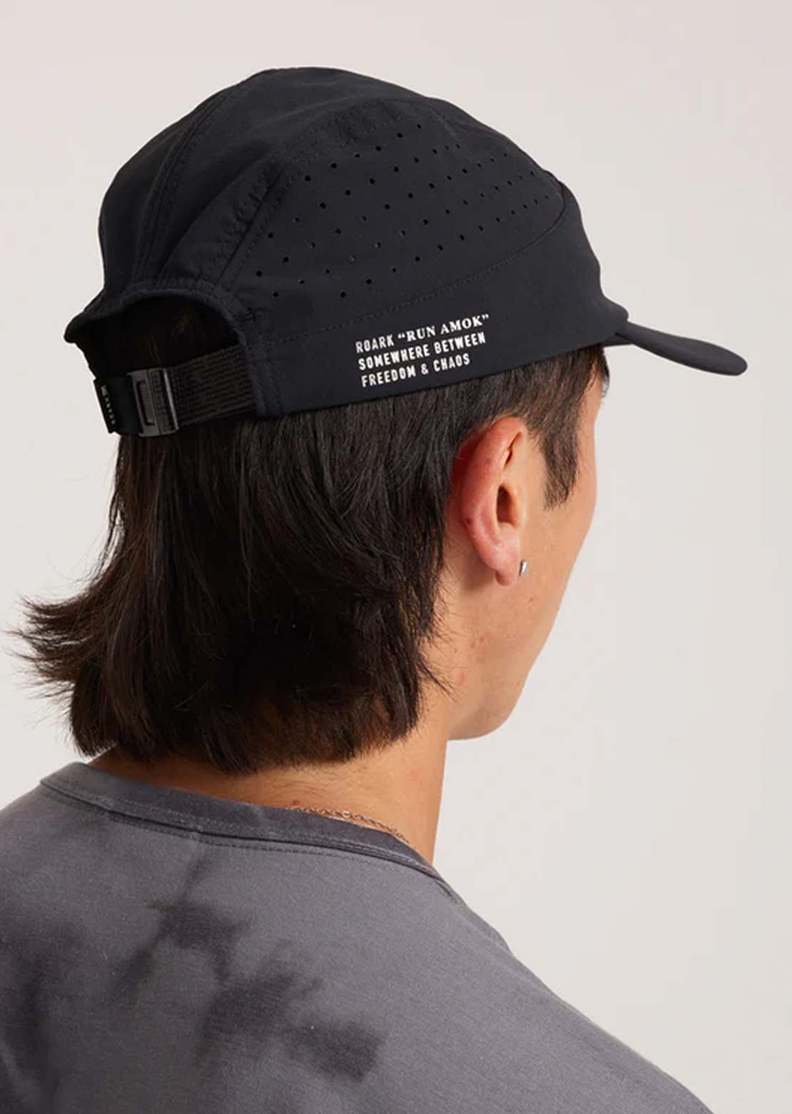 Roark Men's Alta Elite Run Cap Black