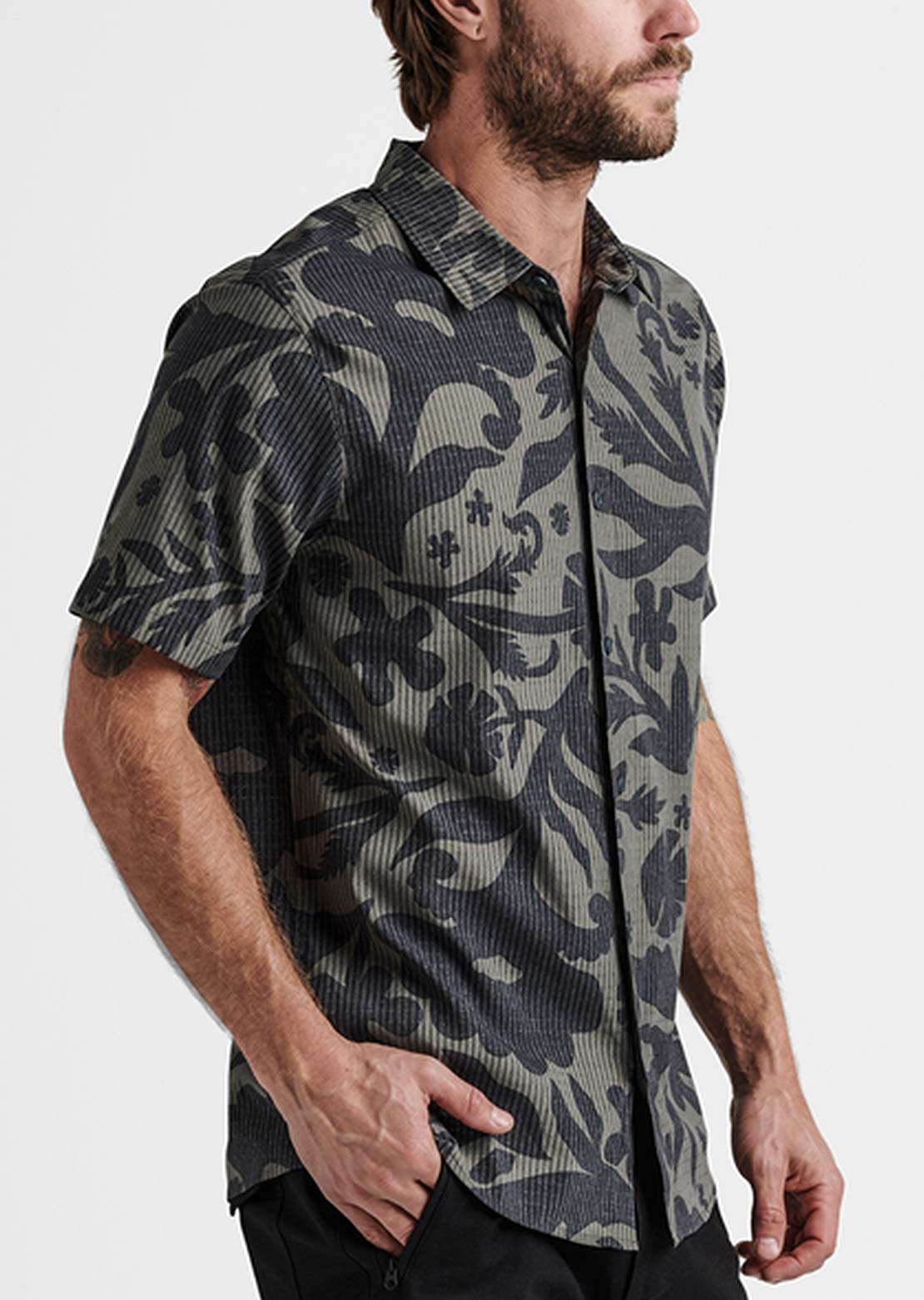 Roark Men&#39;s Bless Up Button Up Shirts Cagliari Military